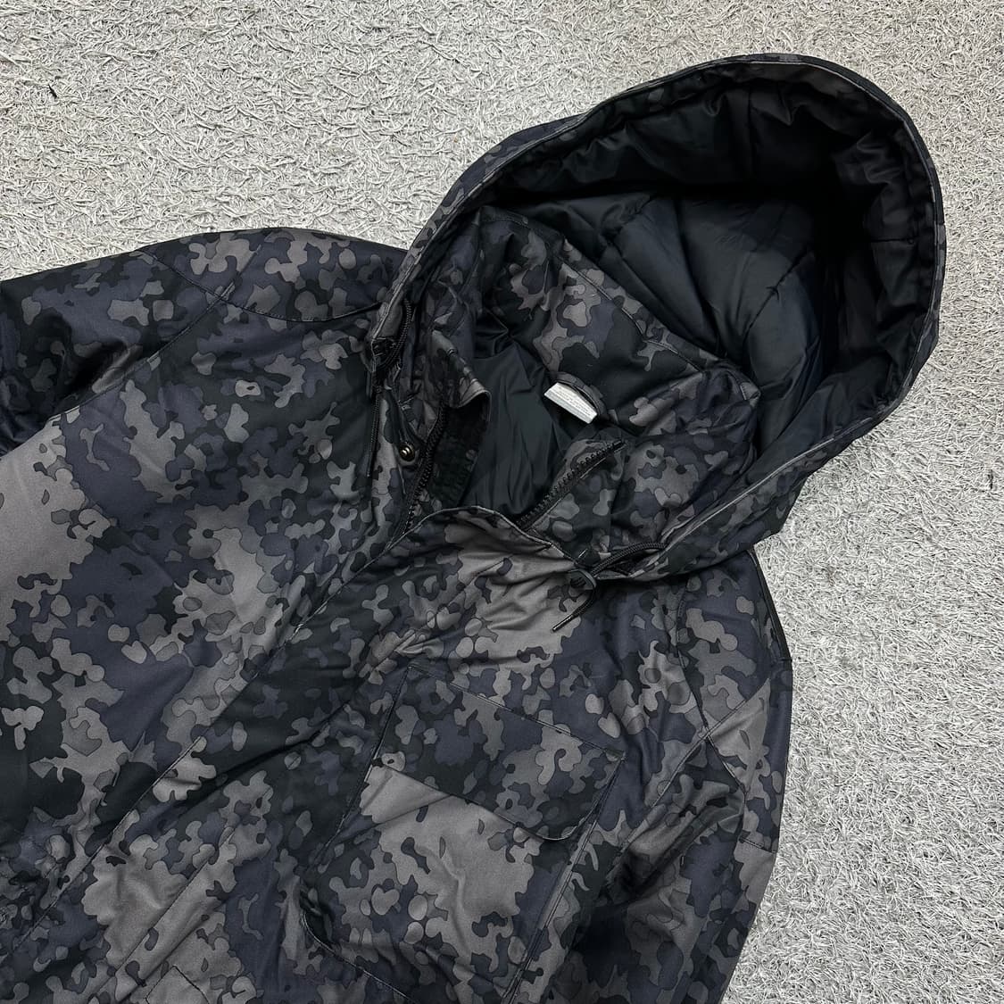 [95] 나이키 카모 후드점퍼 상품이미지1