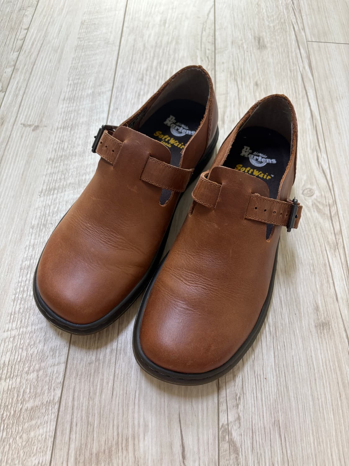 닥터마틴 패트리샤 브라운 250 상품이미지1