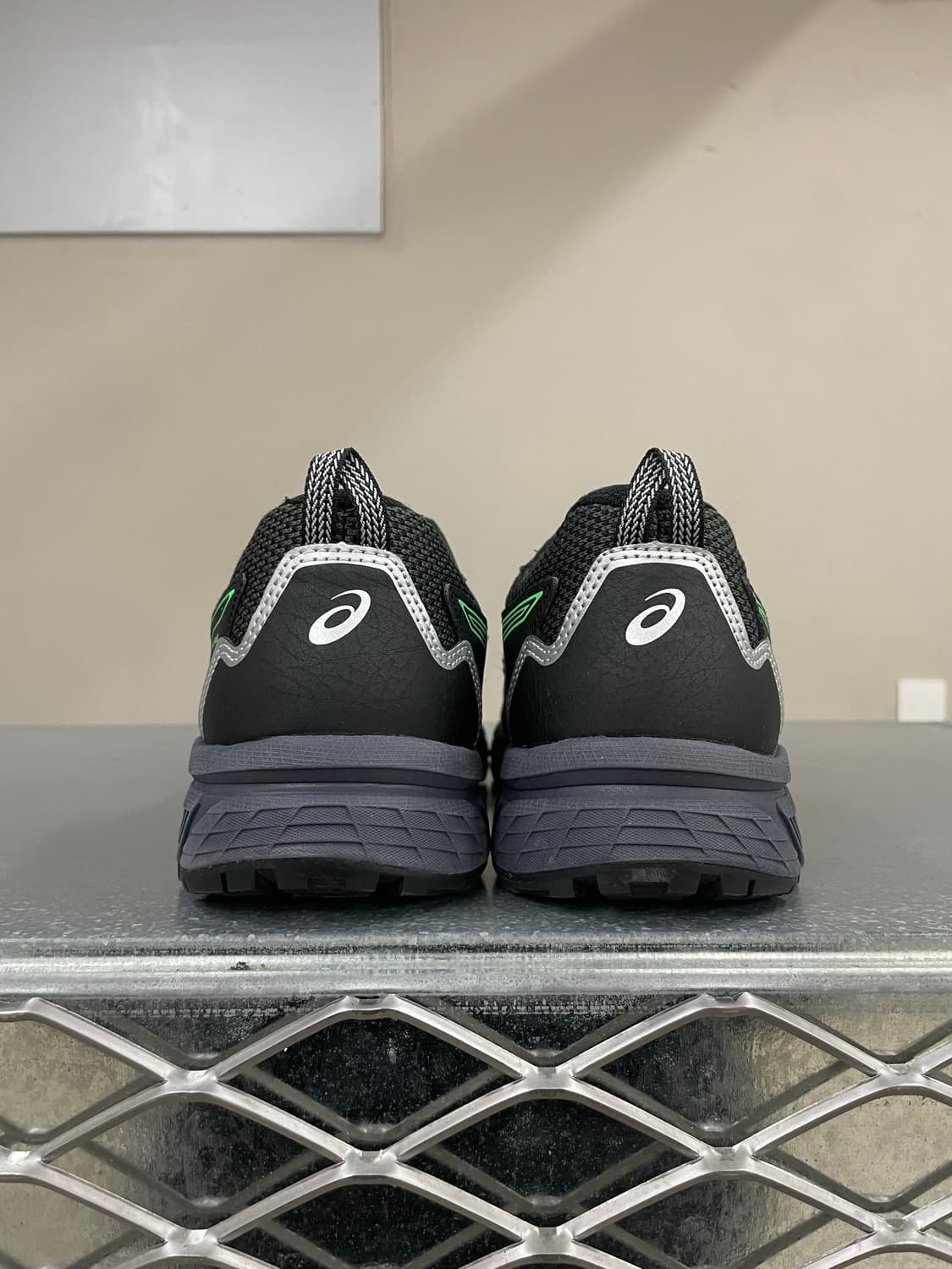 아식스 젤 벤쳐 8 블랙 뉴 리프 265 상품이미지3