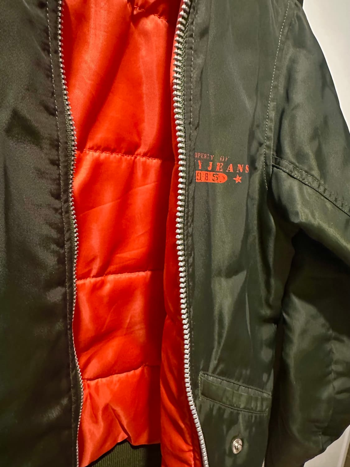 Tommy jeans 여성 항공점퍼 자켓 상품이미지3