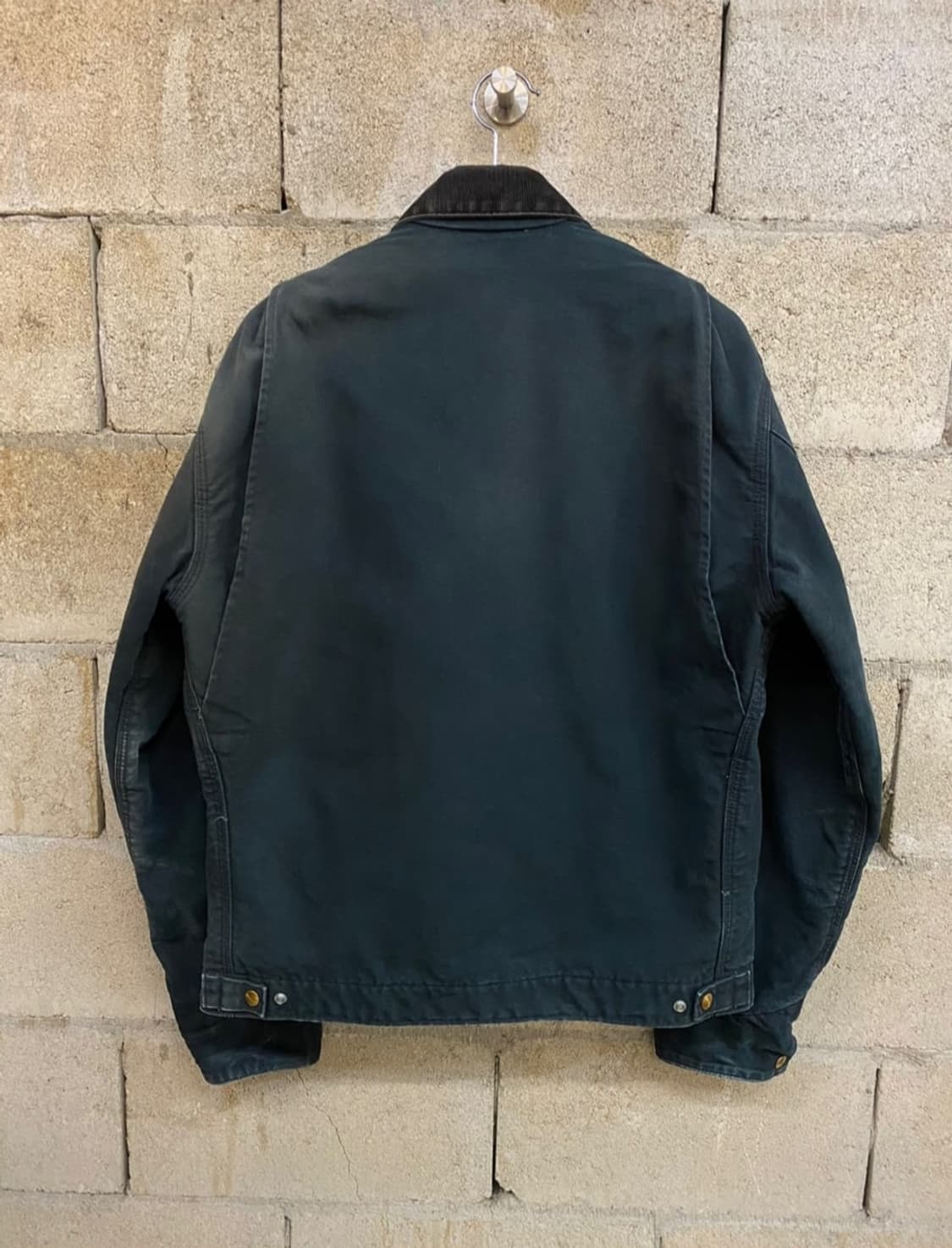 
칼하트 J01 디트로이트 워크 자켓 상품이미지2