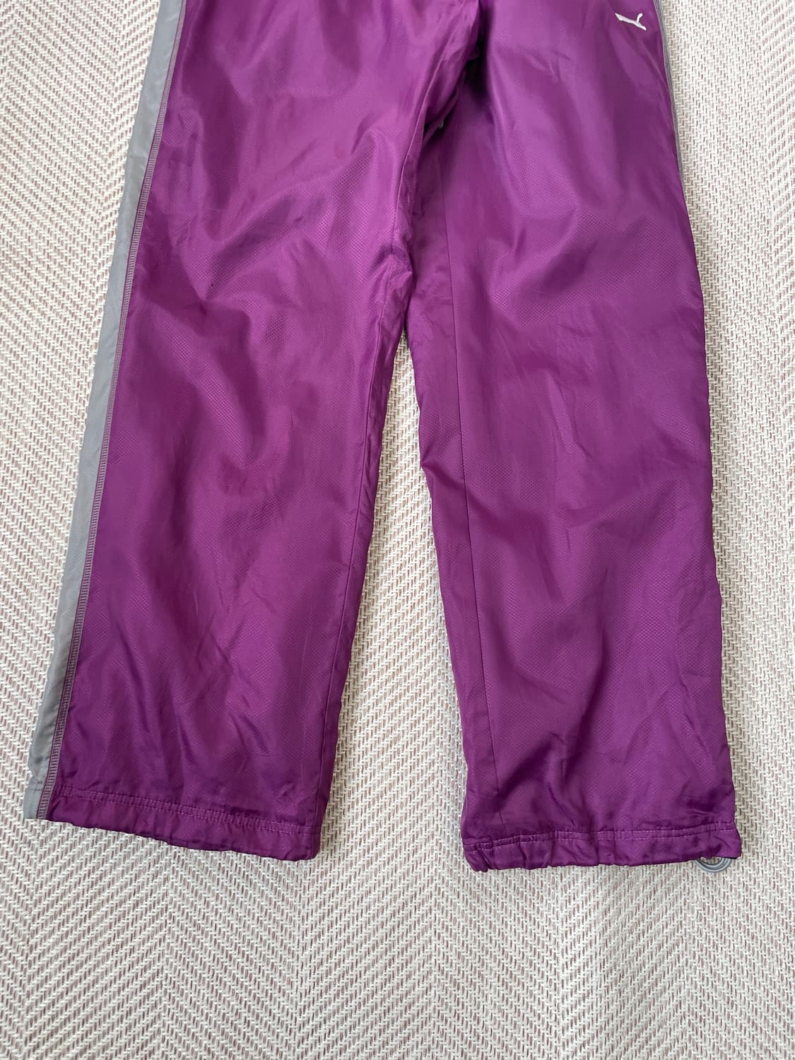 퓨마 나일론 로고 퍼플 트랙팬츠 J03309 상품이미지2
