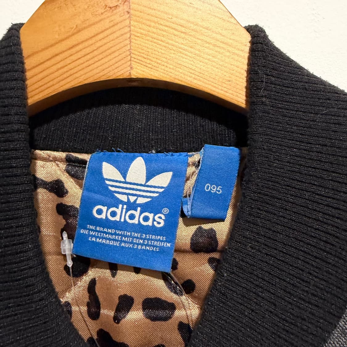 아디다스 스타디움 바시티자켓 상품이미지5