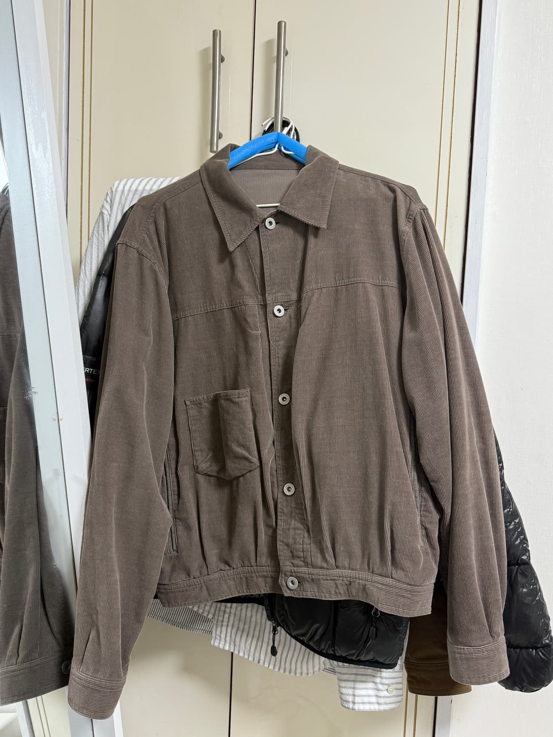 폴리테루 코듀로이 트러커 올리브그레이 2 사이즈 상품이미지4