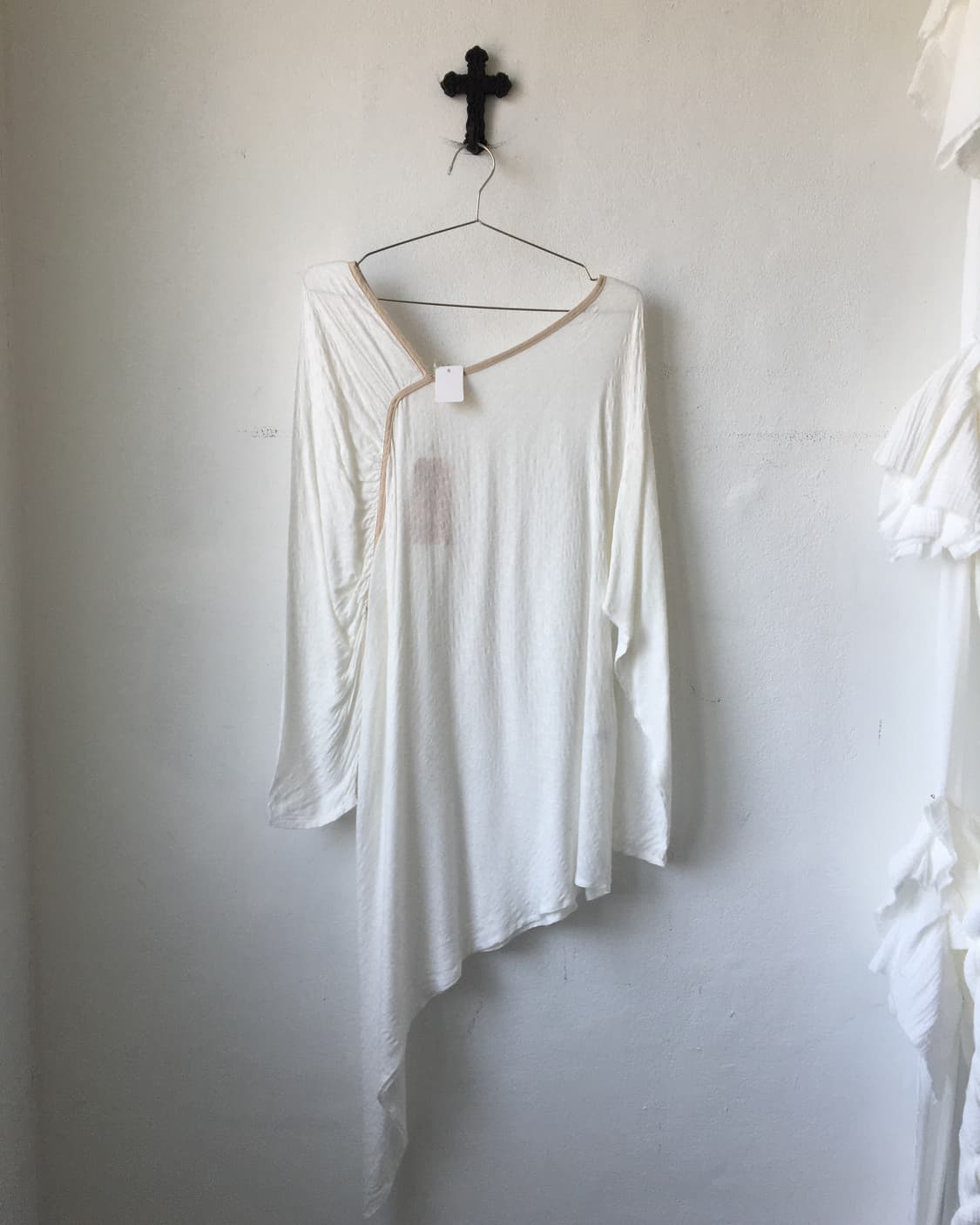 Unbalanced drop point onepiece 상품이미지2