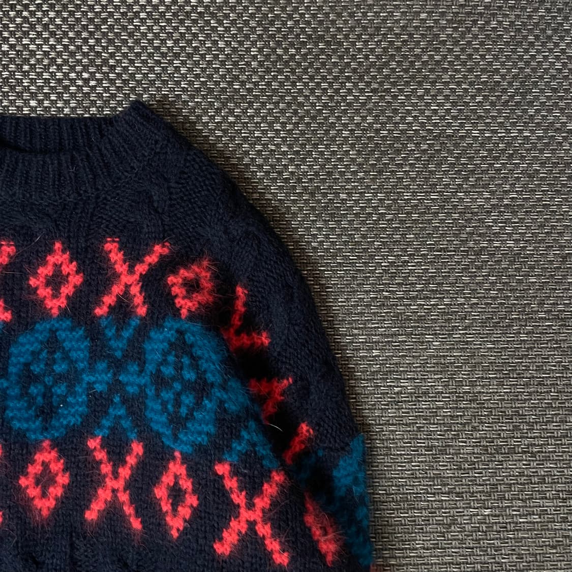 BANI.B 라운드넥 패턴 니트 상품이미지3