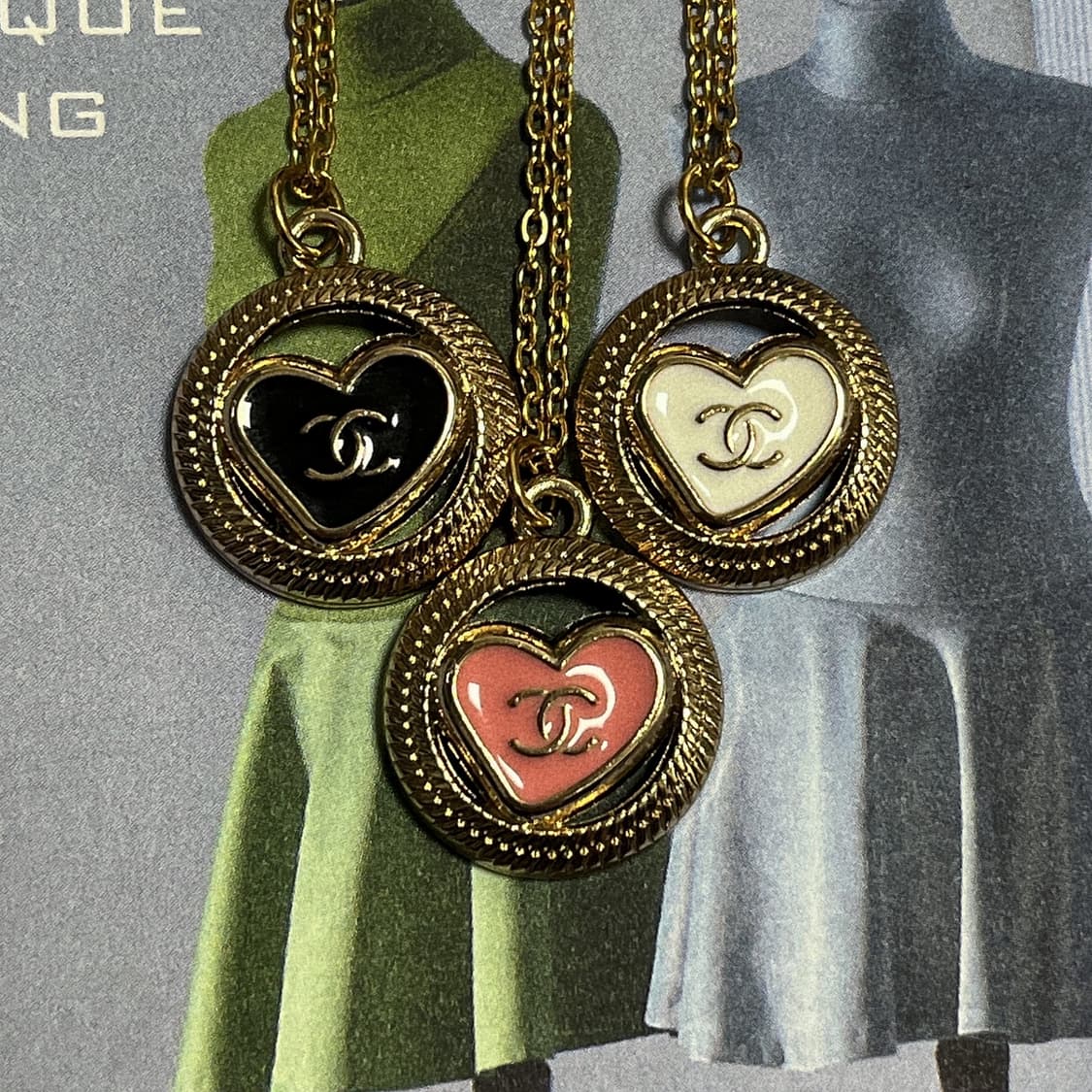 3Color 샤넬 트위스트 서클 하트 로고 업사이클링 골드 목걸이 상품이미지1