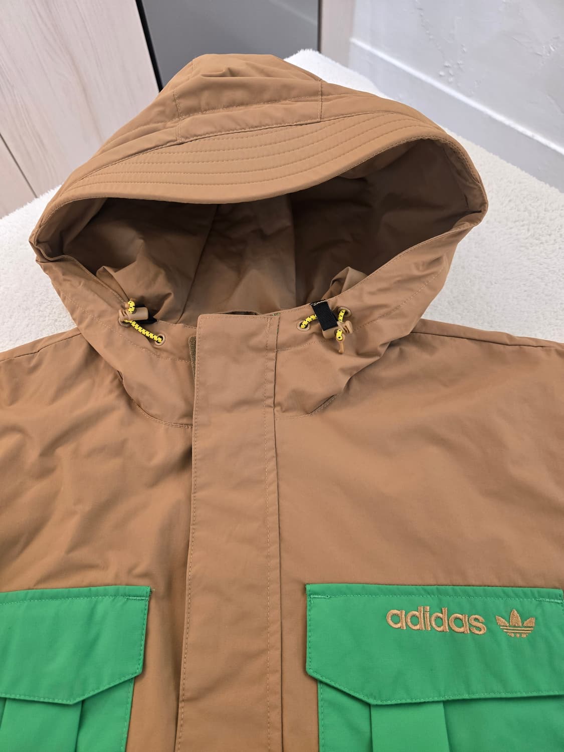 아디다스 브라운/그린 후드 자켓 100 상품이미지8