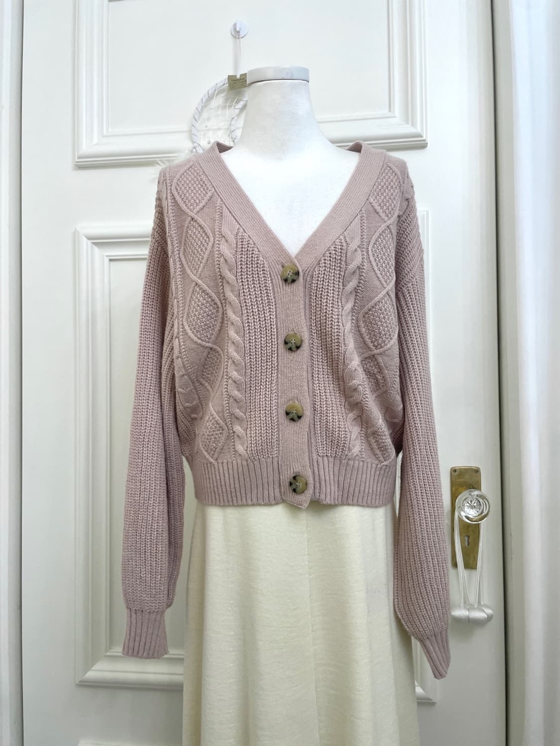 indipink twist basic cardigan(size-L) 상품이미지1