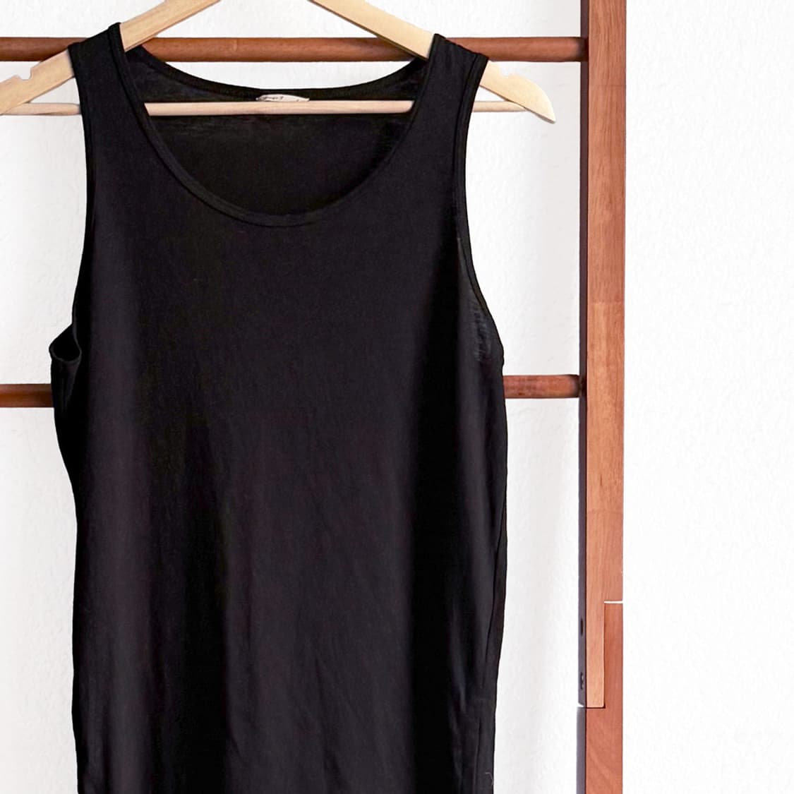 블랙 드로우 슬리브리스 상품이미지2