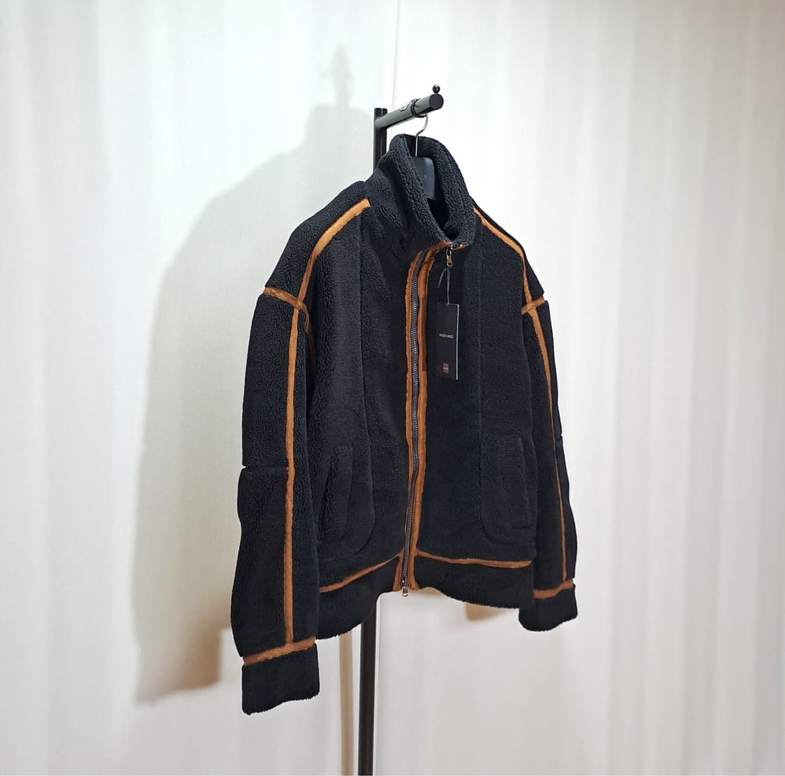 (새제품) 메종미네드 VOA MUSTANG BLACK B149 상품이미지3