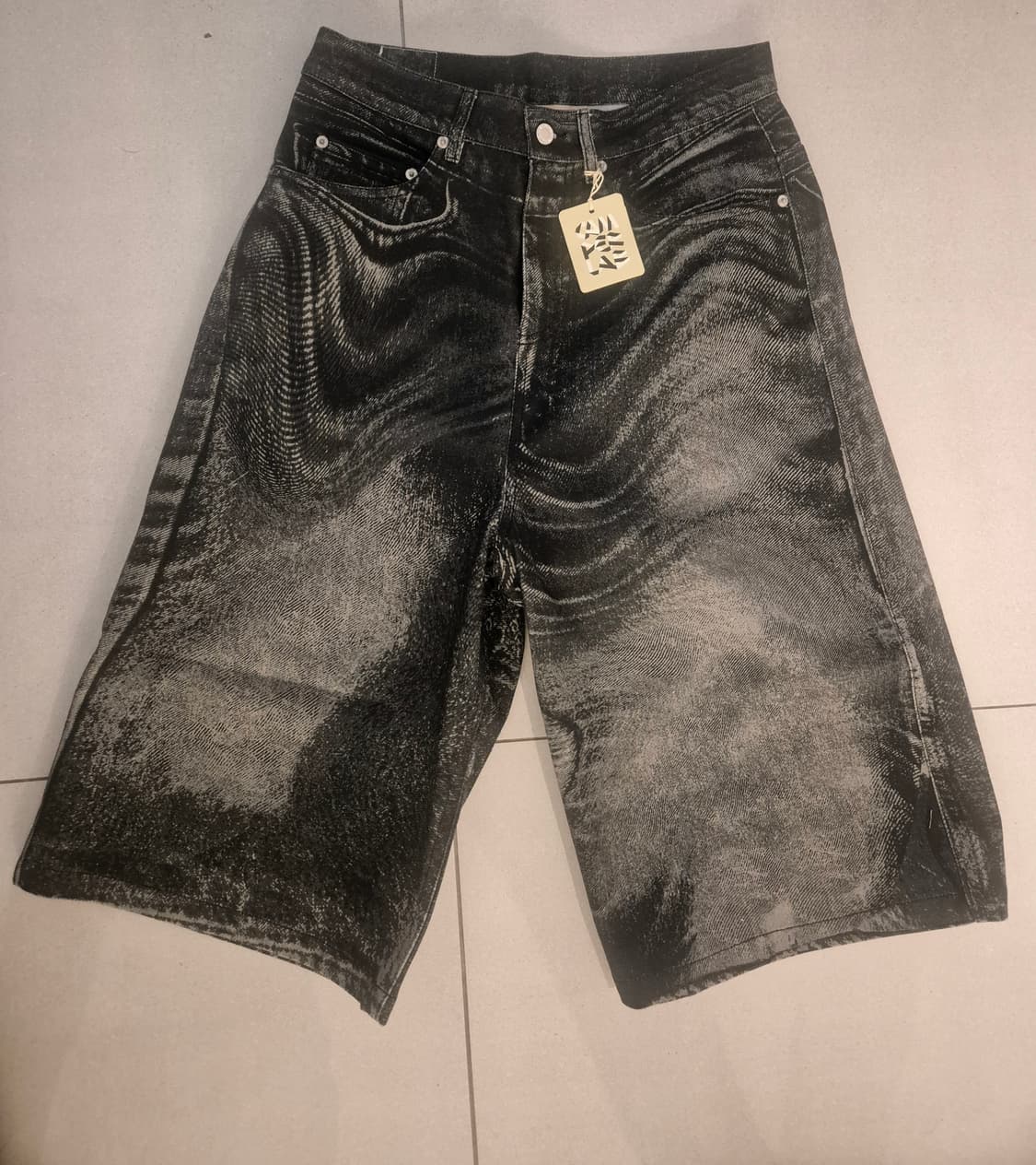 캠퍼랩 아트데님 버뮤다 윈터착용 상품이미지4