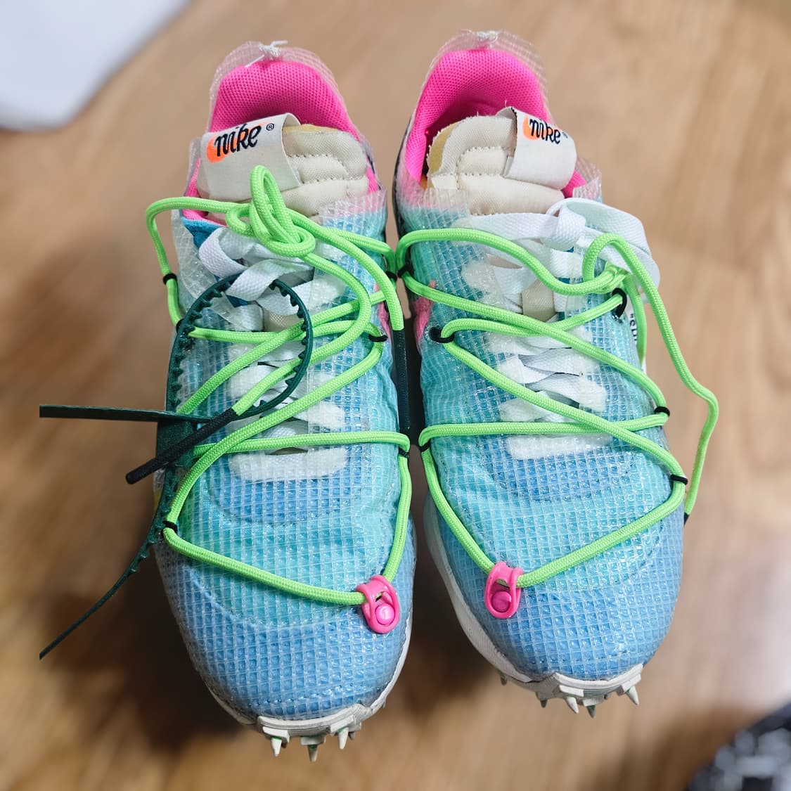 나이키 x 오프화이트 베이퍼 스트릿 폴러라이즈드 블루 상품이미지3