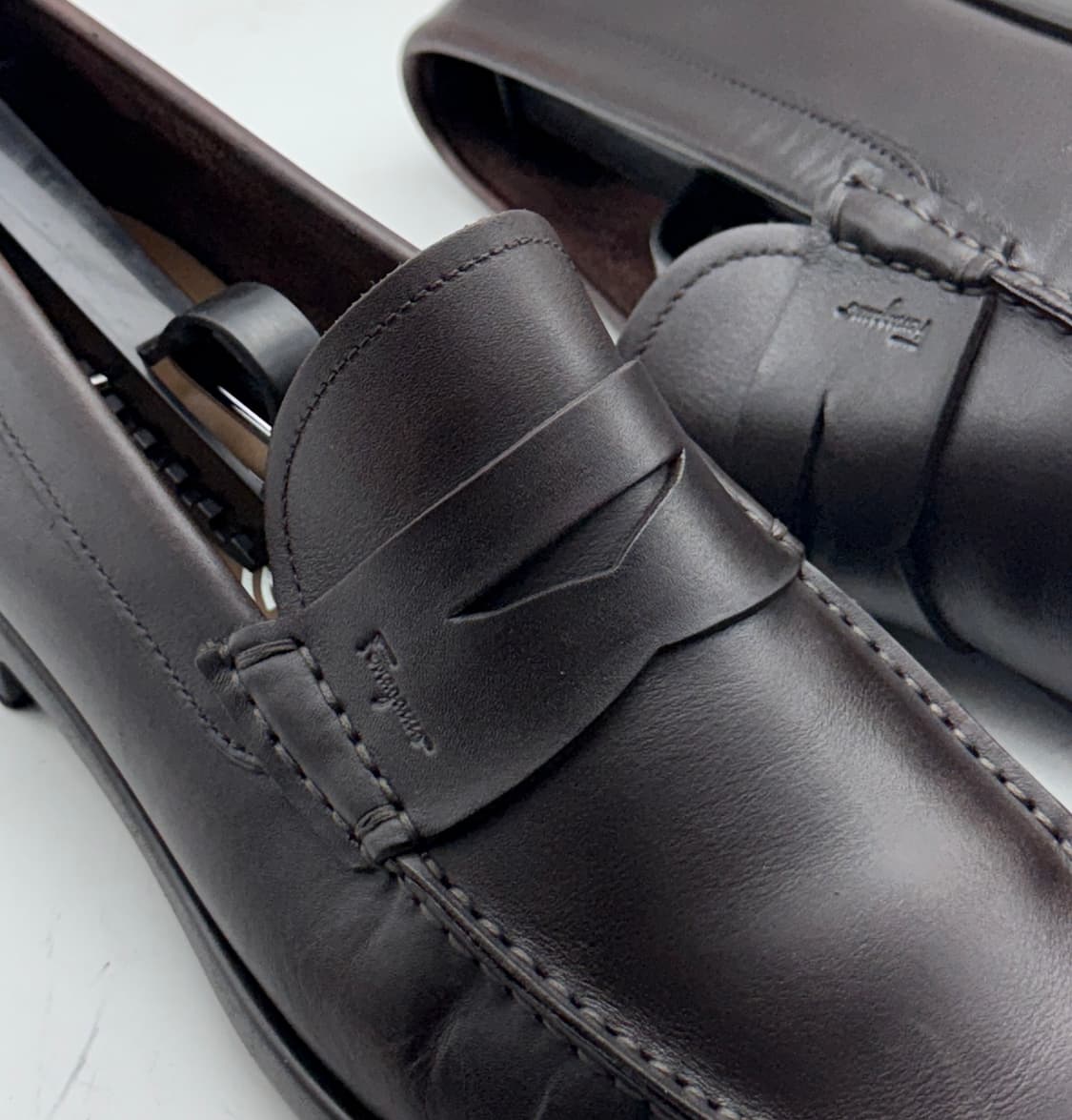 정품)페라가모로퍼260 상품이미지1