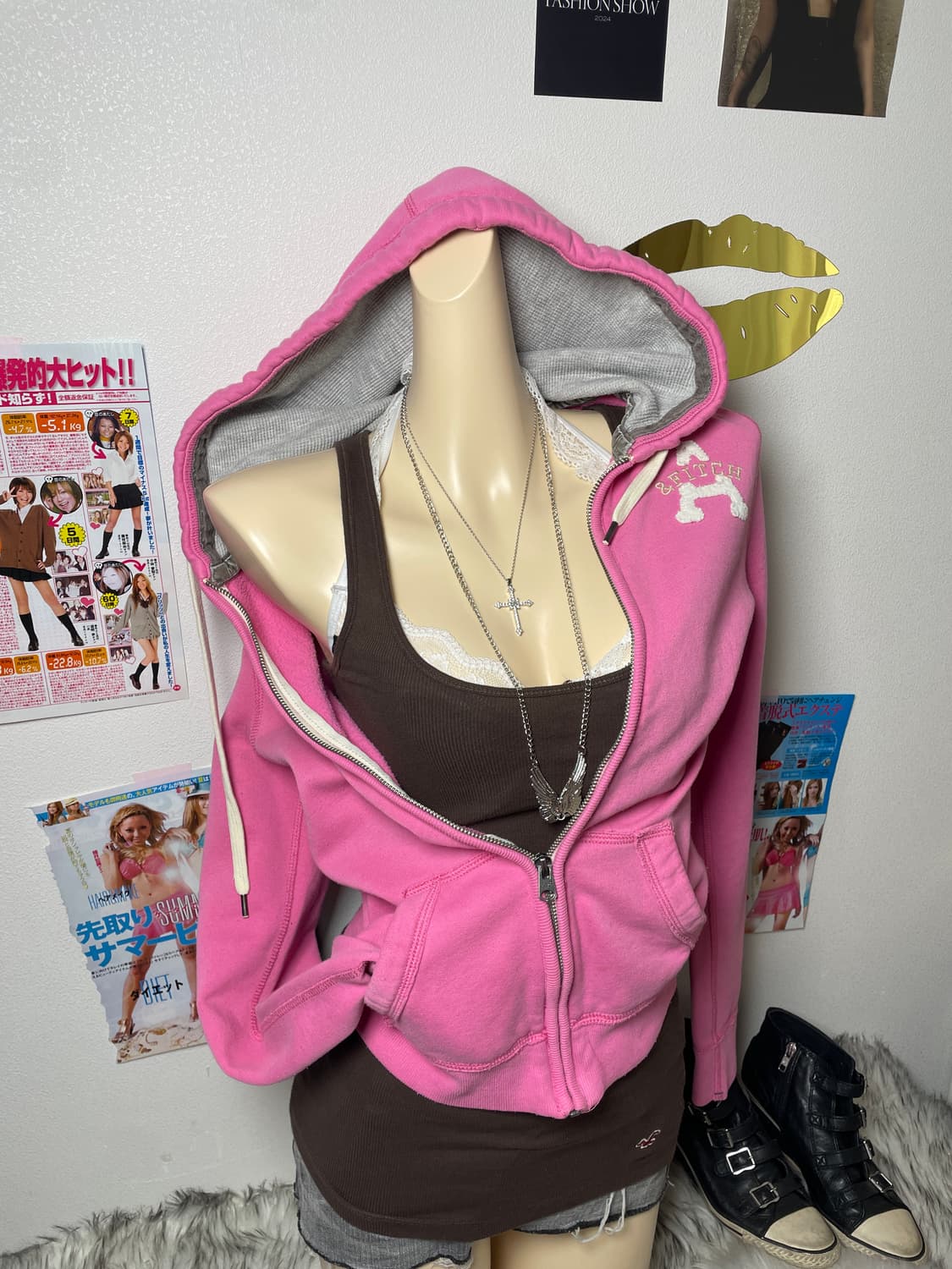 Abecrombie 아베크롬비 핑크 스펠로고 후드집업 상품이미지5