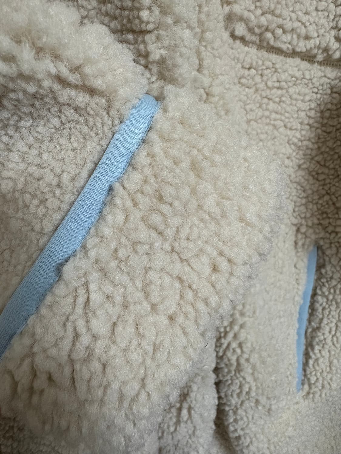 아디다스 쉐르파 롱플리스 (로제 착용) 상품이미지3