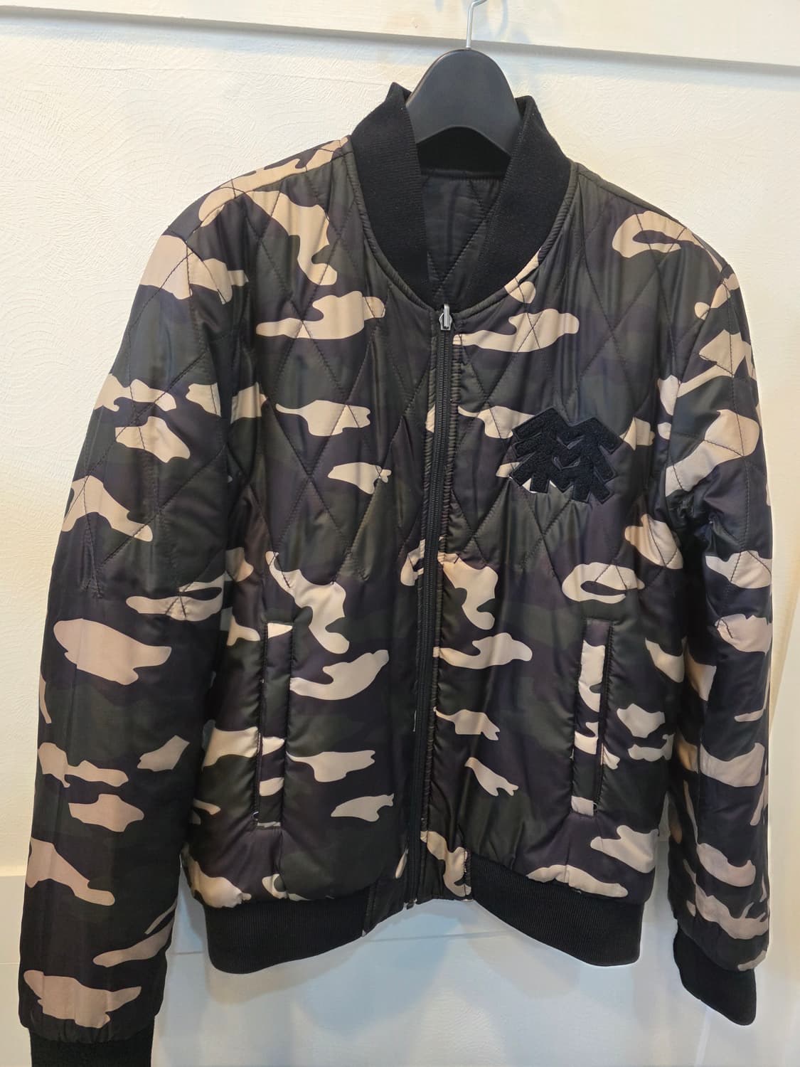 코오롱스포츠 블랙 퀼팅 봄버 양면자켓 상품이미지5