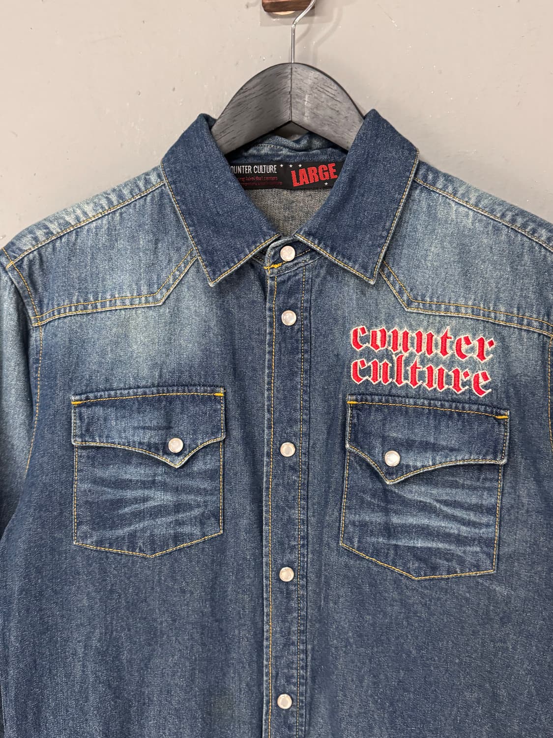 카운터컬쳐 레터링 데님 웨스턴셔츠  상품이미지5