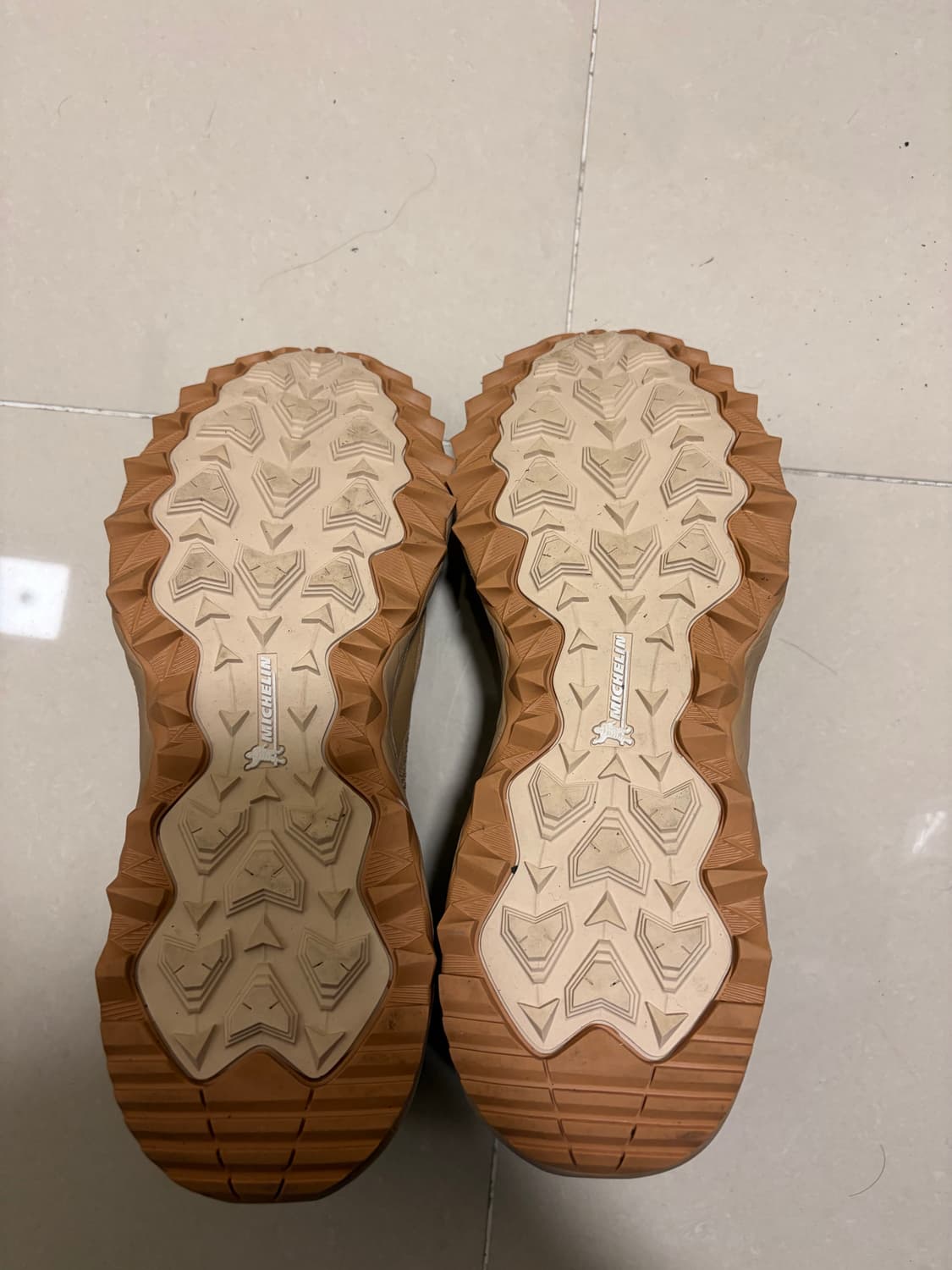 미즈노x논네이티브 290 상품이미지3