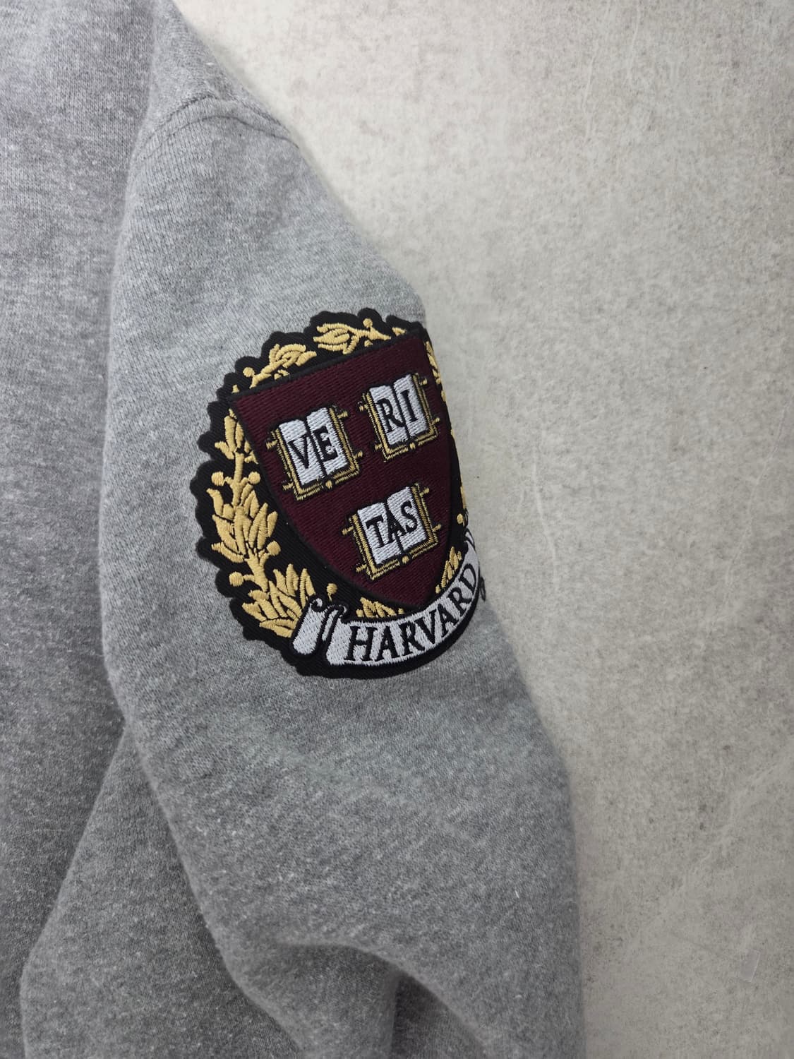 하버드 대학교 자수 로고 기모 후드 집업 상품이미지4