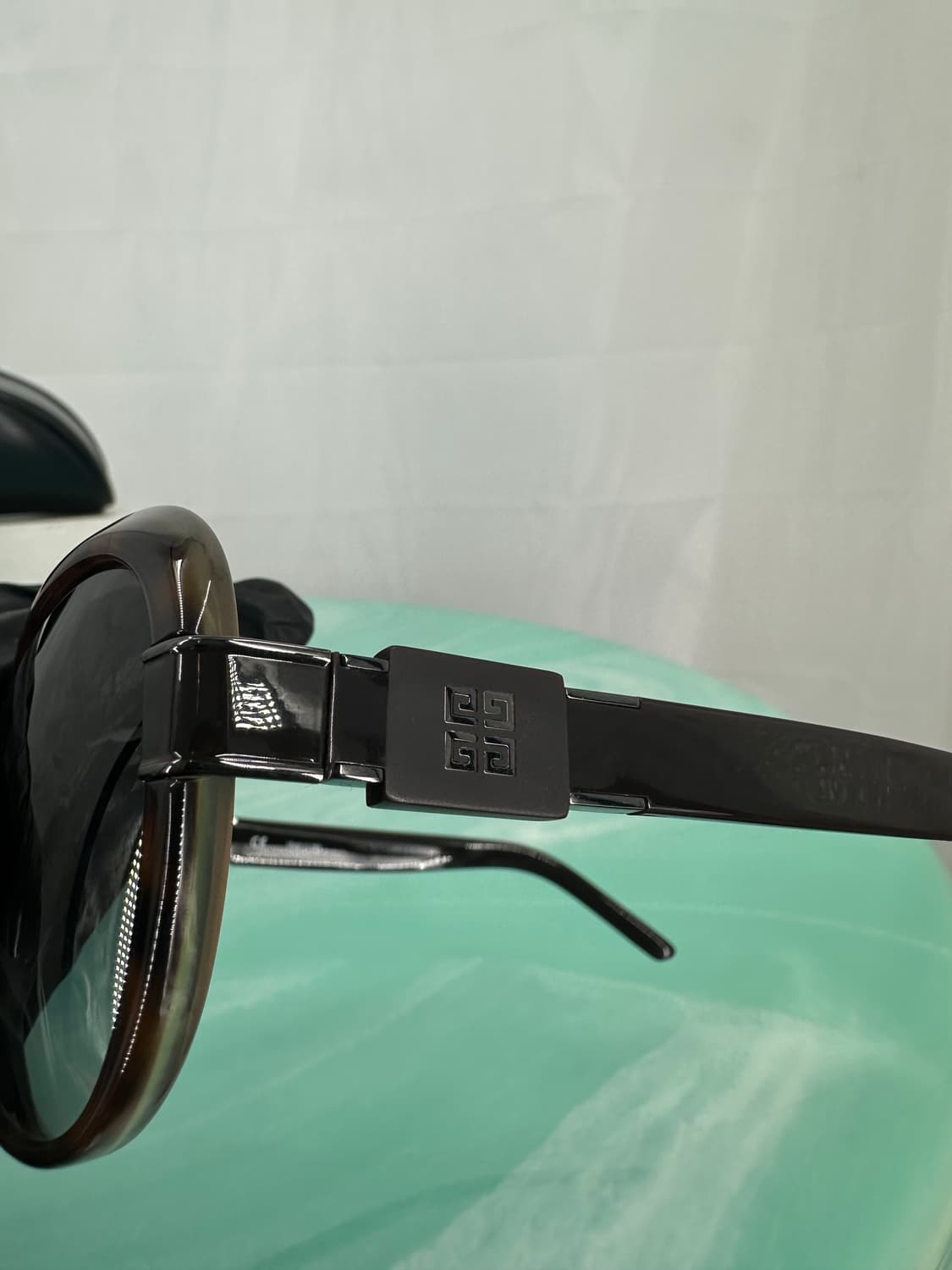 [새상품 무료배송] 지방시 정품 Made in Italy 선글라스 상품이미지2