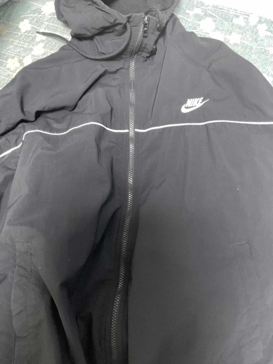 나이키 바람막이 상품이미지2