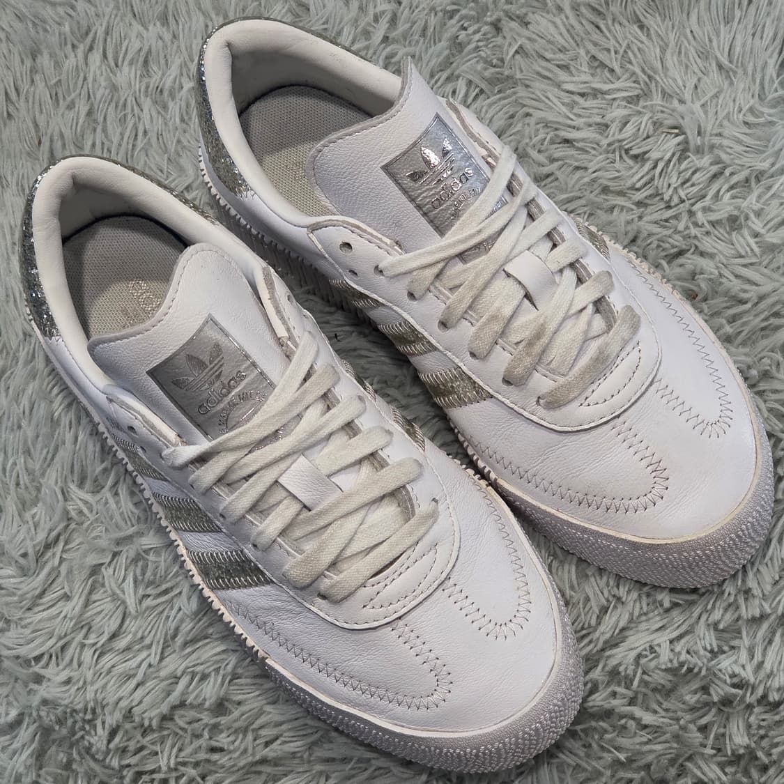 3q-9:아디다스 삼바 로즈 글리터 화이트 실버 (225mm)-ss급 상품이미지5