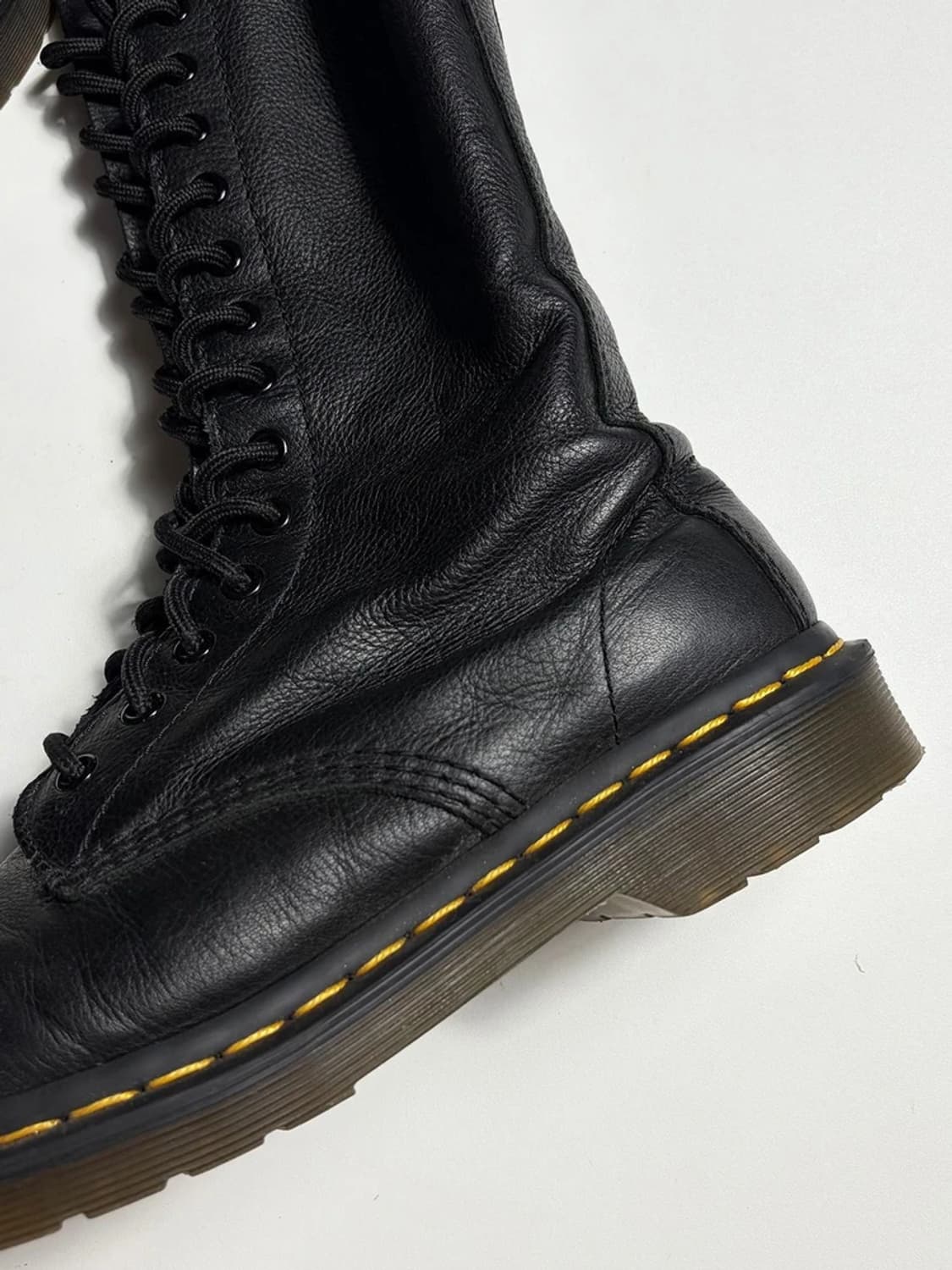 Dr.Martens 닥터마틴 1B99 14홀 버지니아 부츠 PR2311 상품이미지5