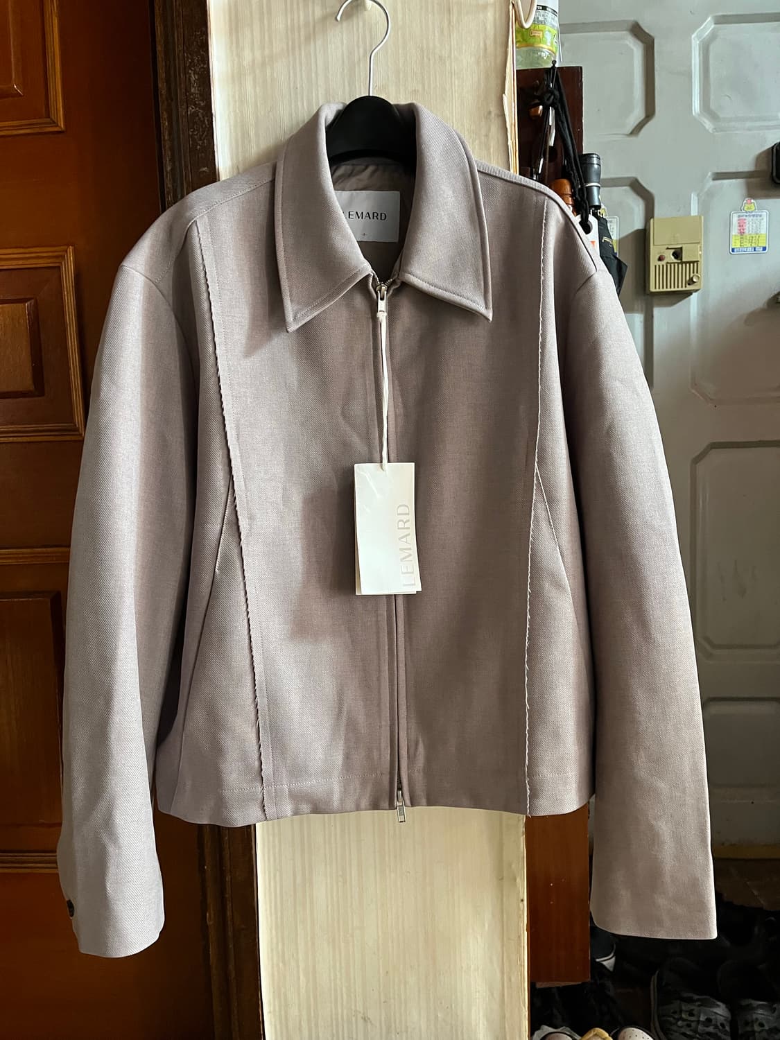 르마드 로우컷 뒷밴딩 숏 자켓 상품이미지1