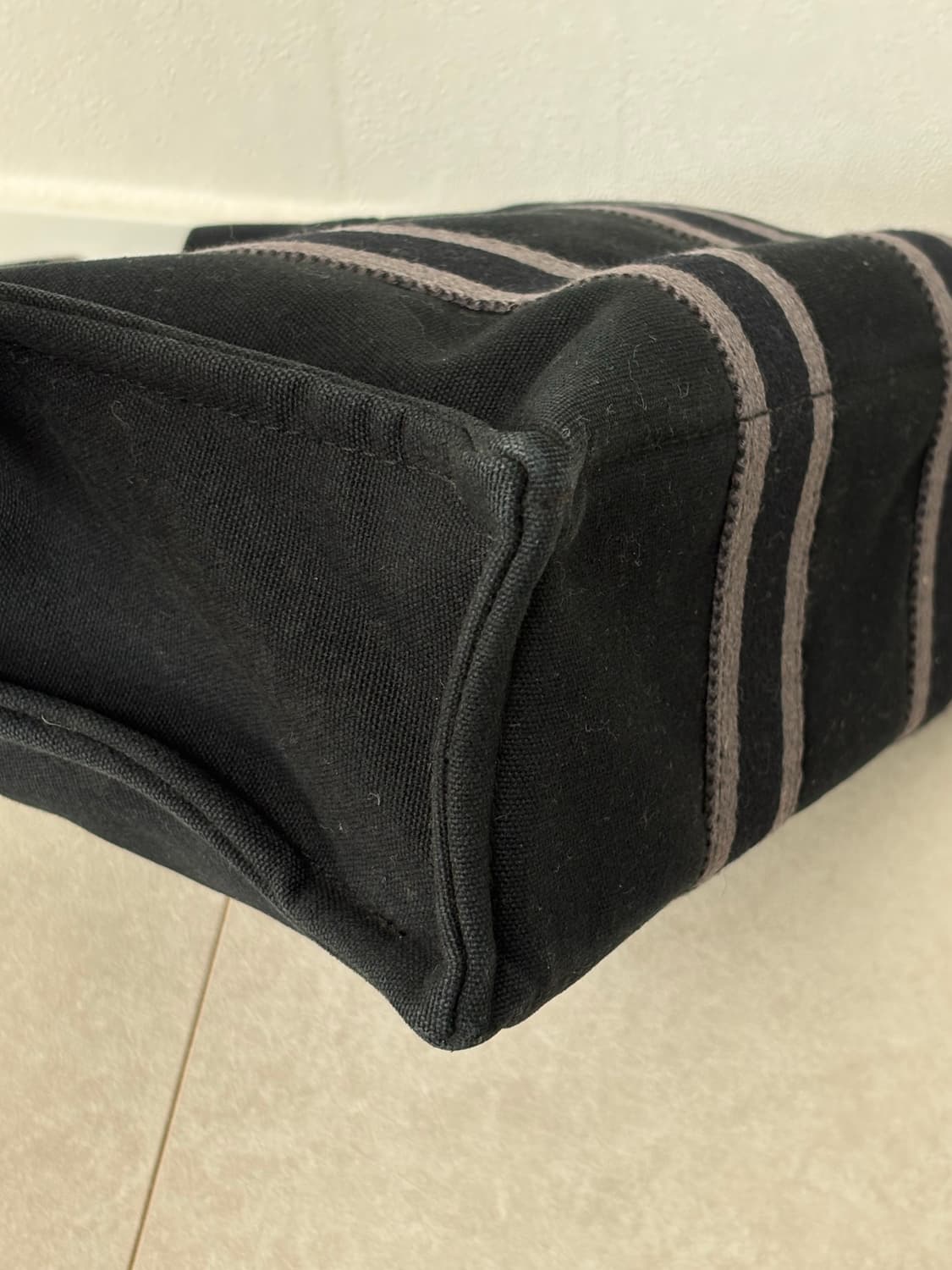 에르메스 후루토 토트백 블랙X그레이 PM 상품이미지5