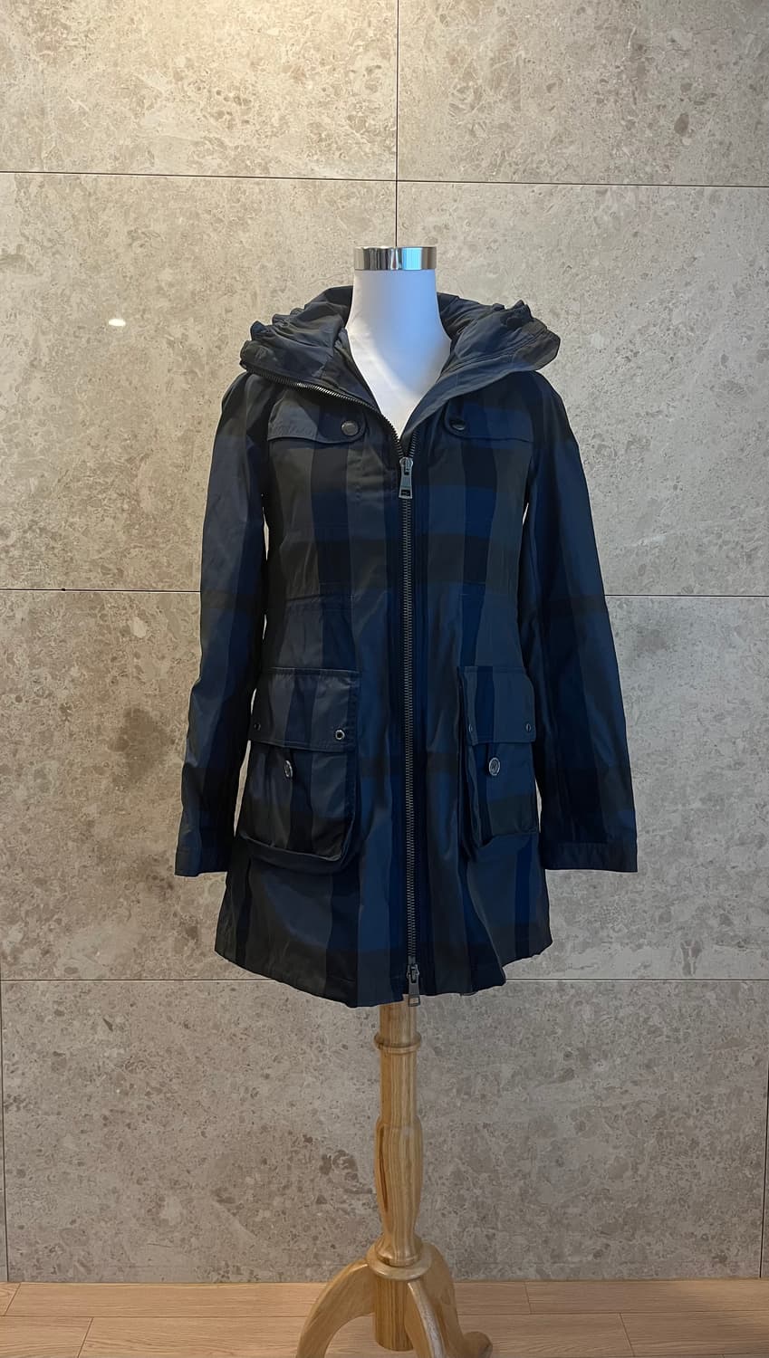 버버리 브릿 여성 체크 바람막이 165/75A 정품 상품이미지1