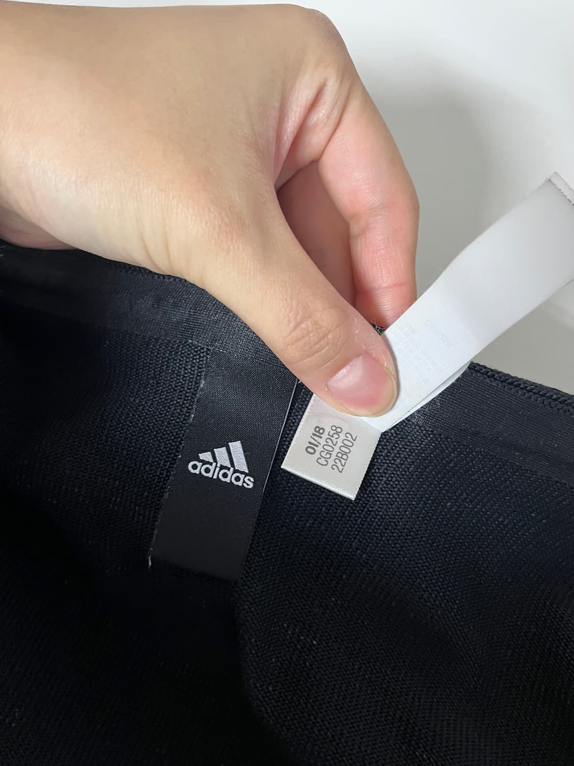 100) 아디다스 36H ZNE 후드 집업 블랙 상품이미지6