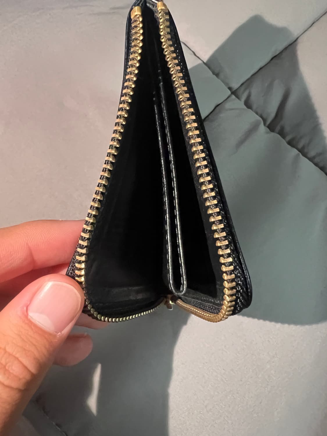 꼼데가르송 도트 지갑 상품이미지4