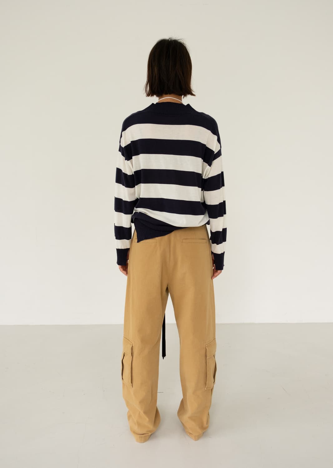 에스이오 스트라이프 브이넥 니트 상품이미지4