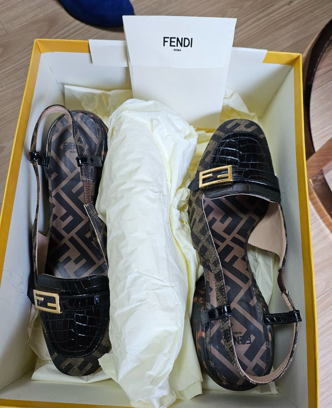 펜디 ff 슬링백(240cm) 상품이미지5