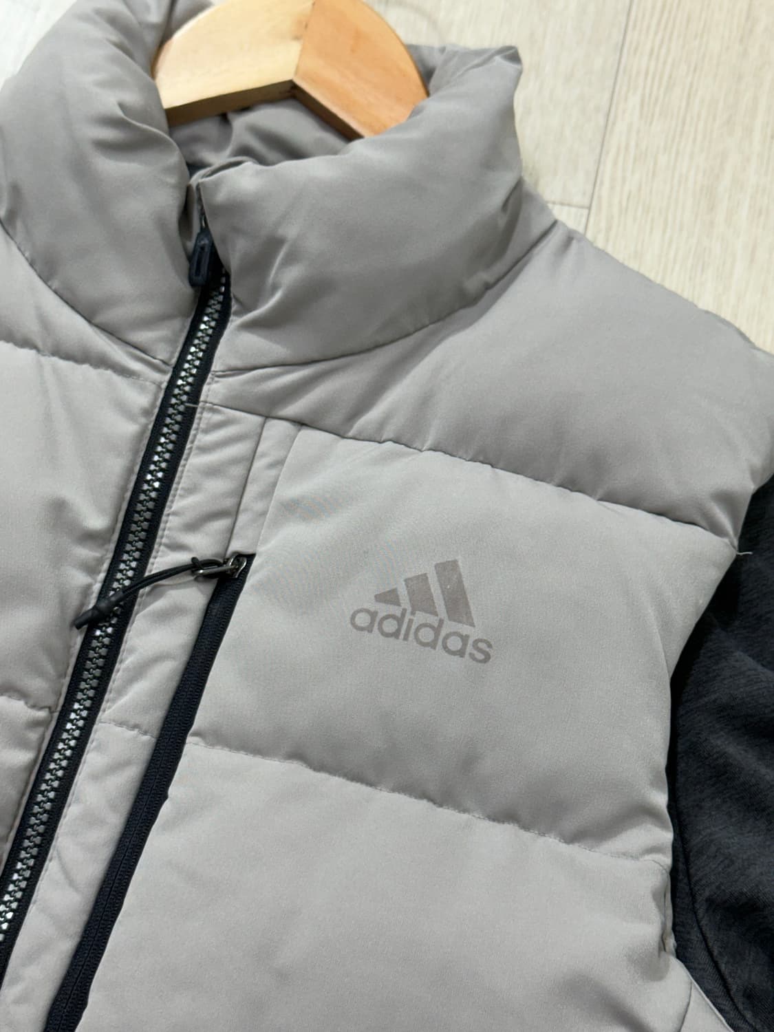 남성 95 / 아디다스 패딩 조끼 봄버 상품이미지3