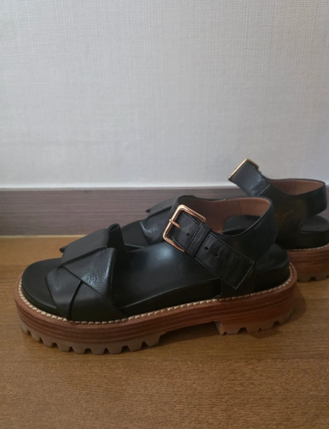 마르니 샌들 상품이미지2