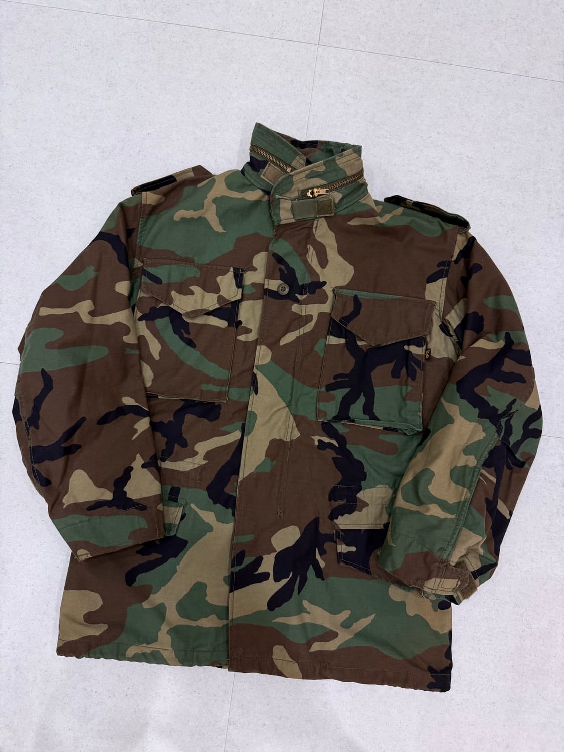 알파 인더스트리 M-65 필드 코트 상품이미지1