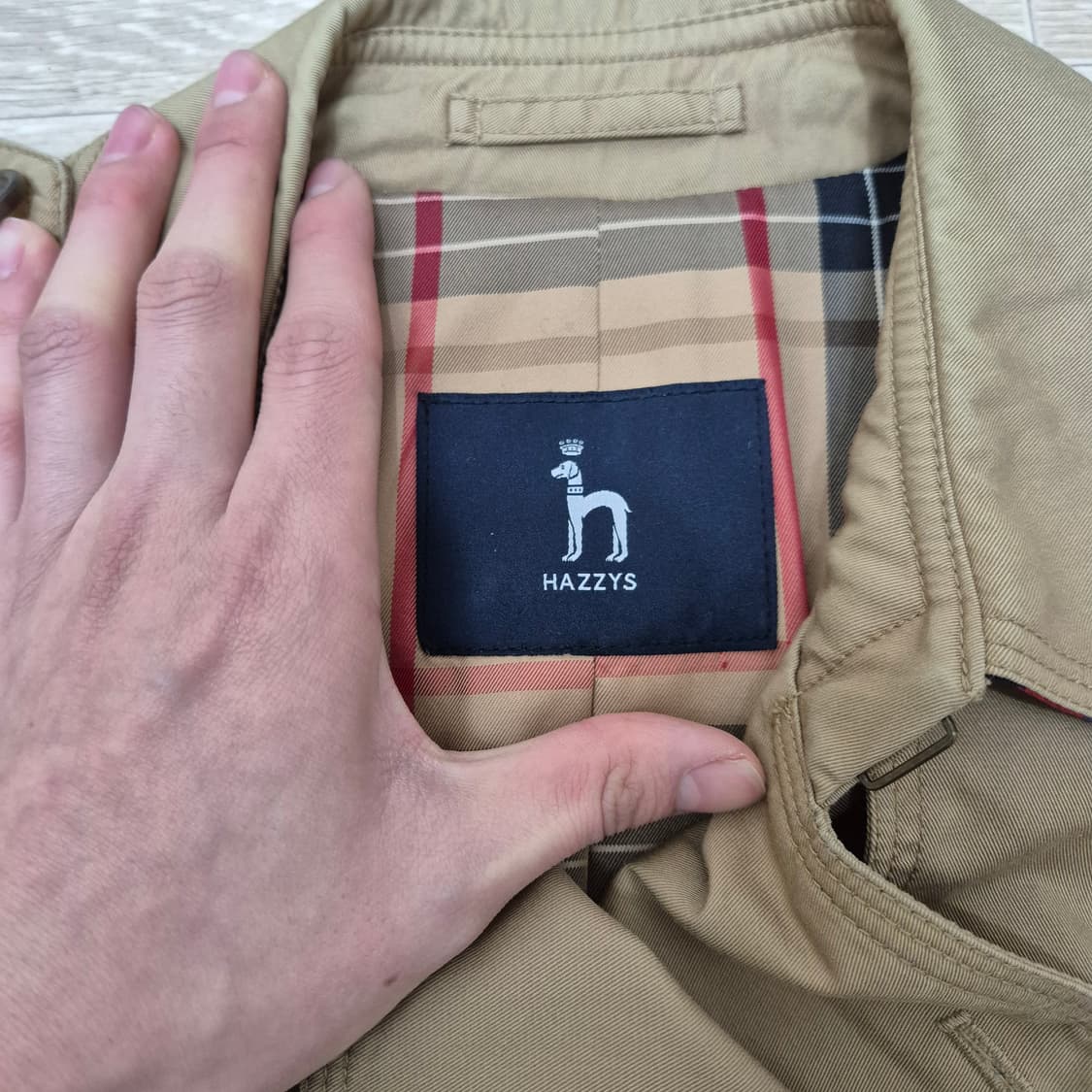 헤지스 여성 더플 베이지 트렌치코트 85-160 상품이미지4