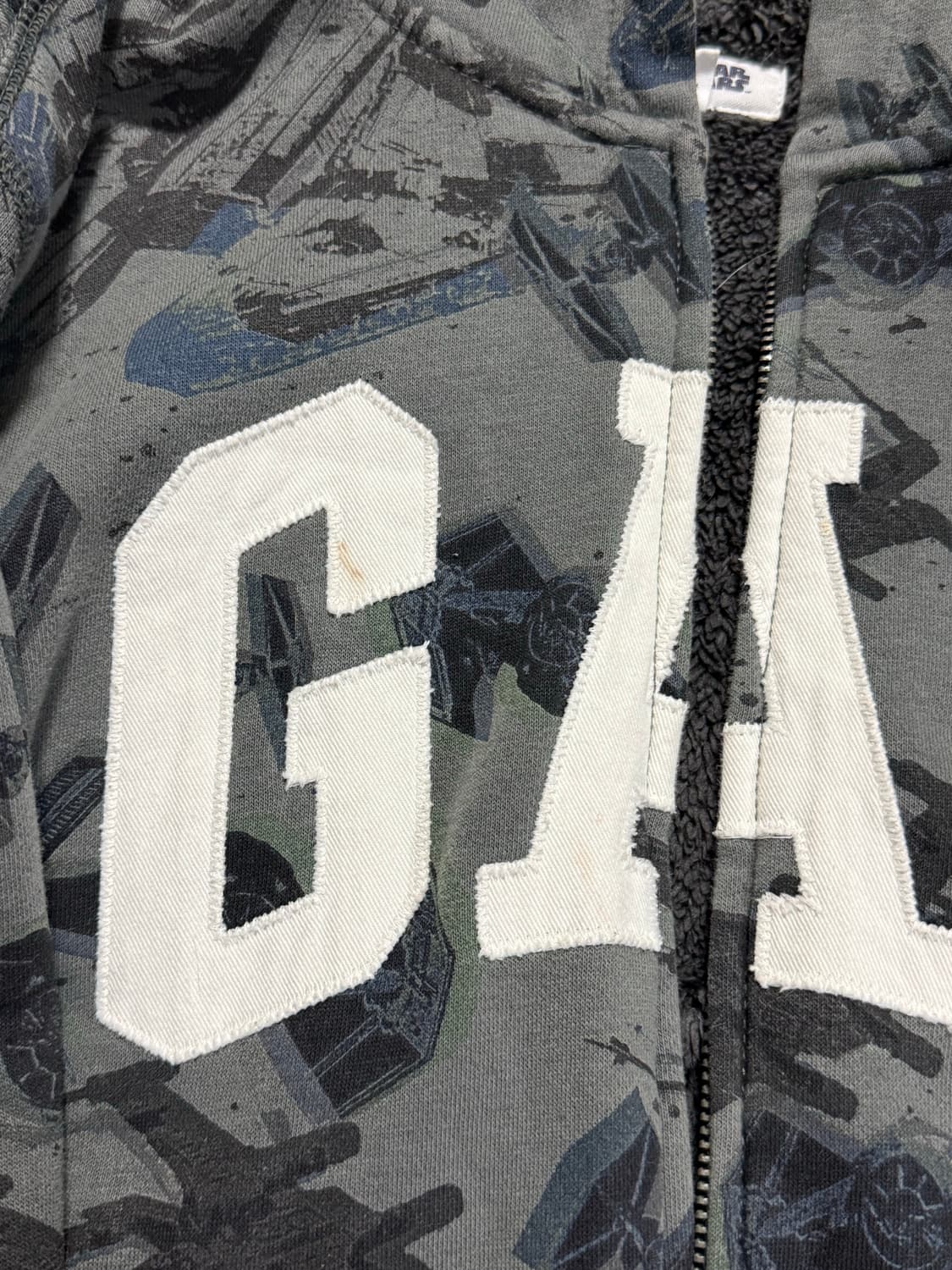 스타워즈 X Gap 털 후드집업 상품이미지2