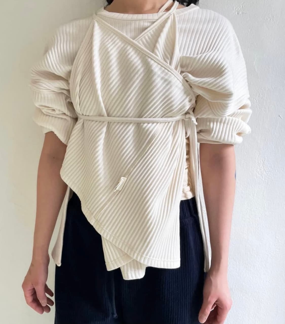 베이스레인지 SHAW TEE LONG SLEEVE 상품이미지1