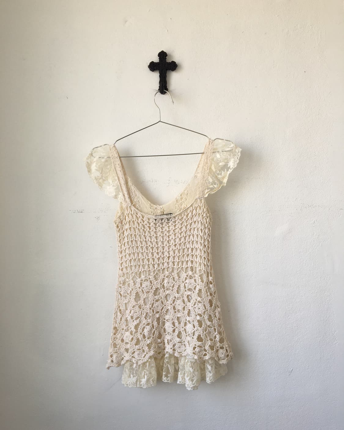 Lace trimming crochet sleeveless 상품이미지3