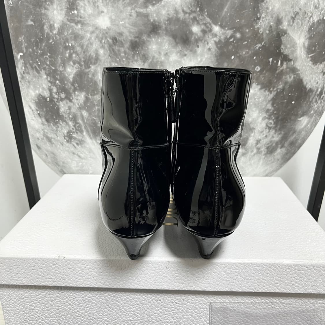 정품 35) 발렌시아가 블랙 페이턴트 슬래시 힐 부츠 225~230 상품이미지4