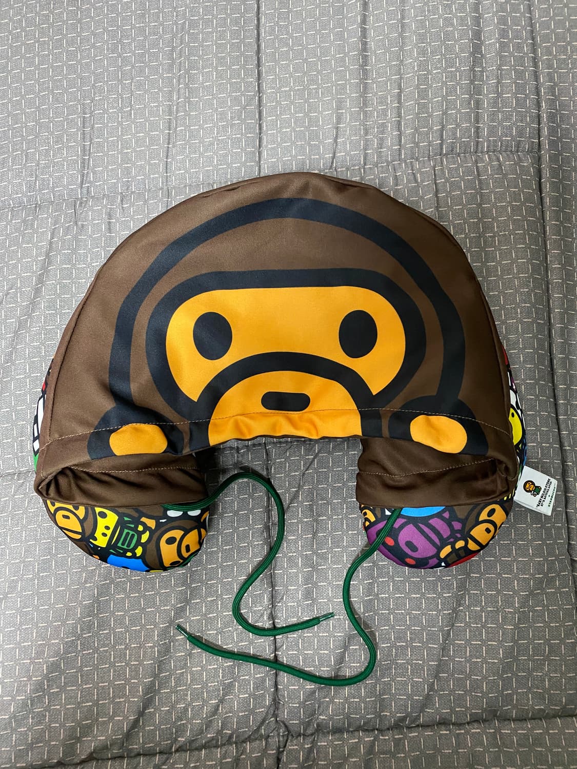 스타벅스 x 베이프 베이비 마일로 넥 필로우 상품이미지2