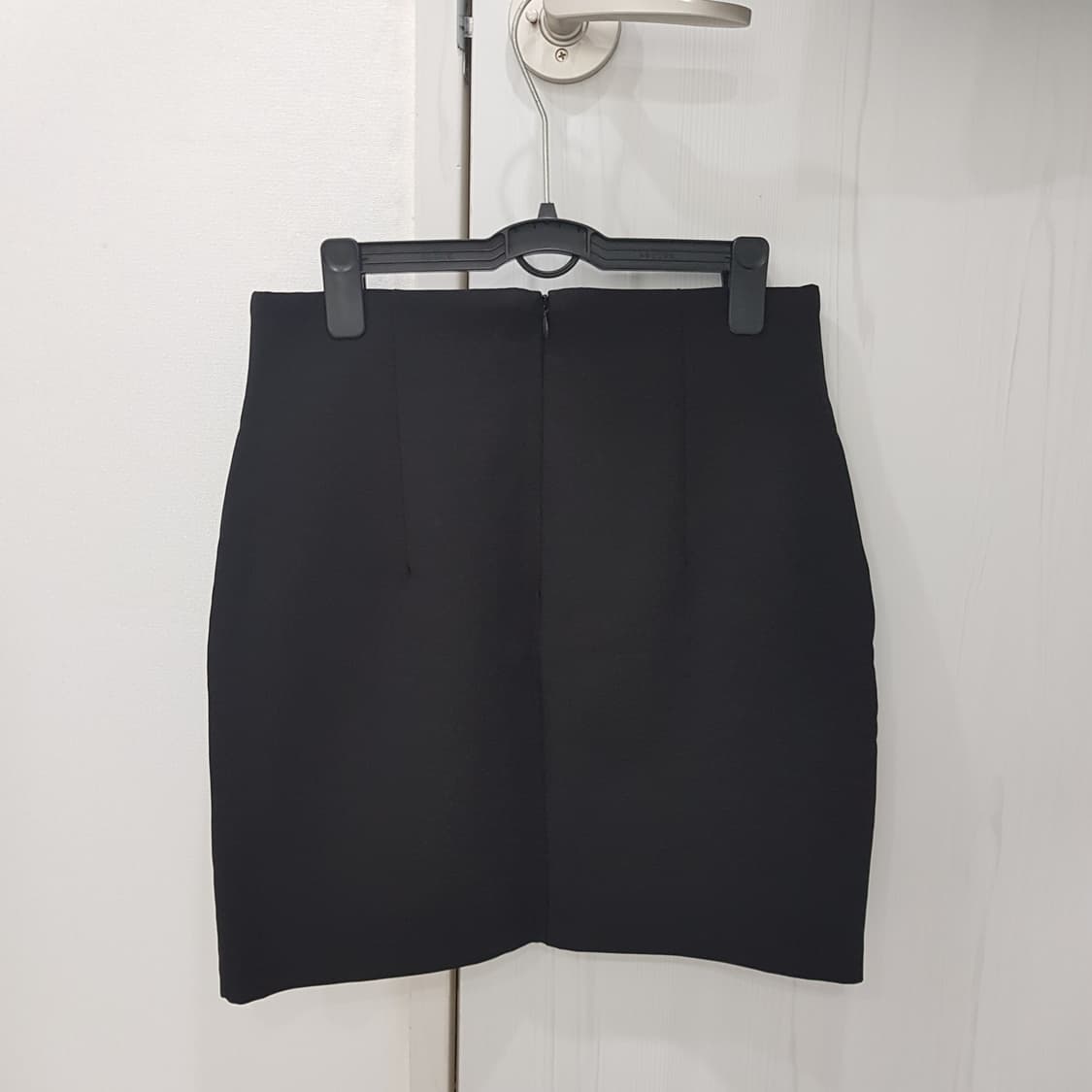 아뜨랑스 블랙 H라인 치마 M 상품이미지5