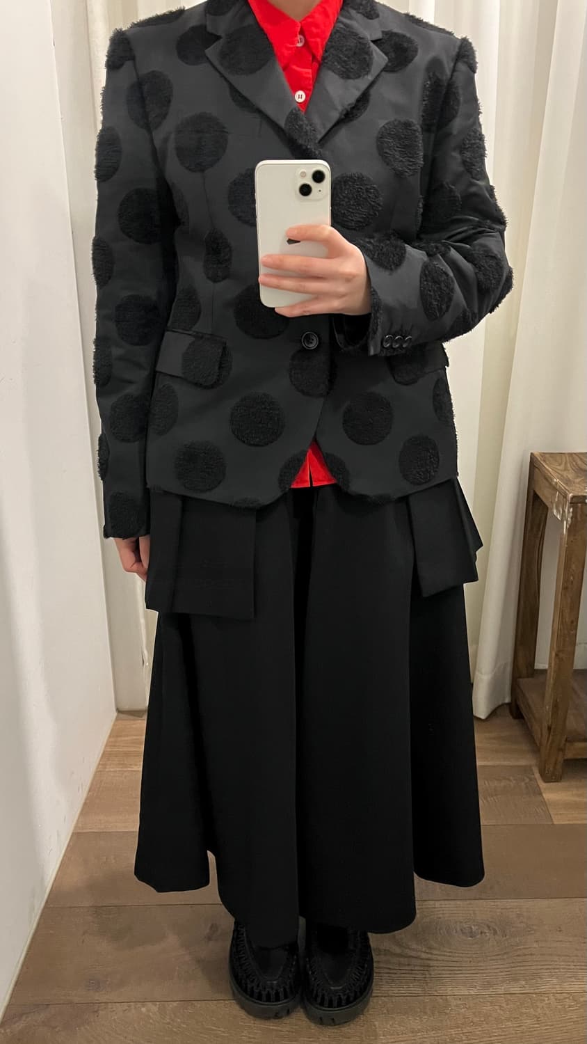 Fluffy Big Dot Jacket 상품이미지3