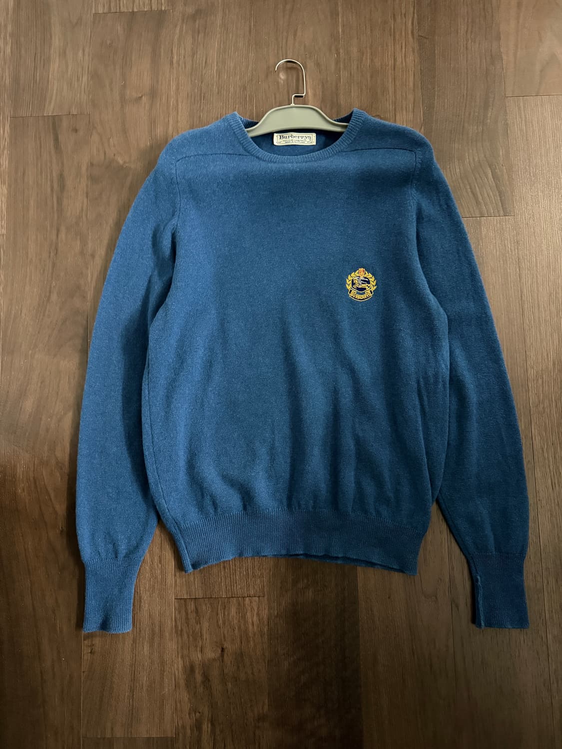 버버리 월계자수 니트 상품이미지1