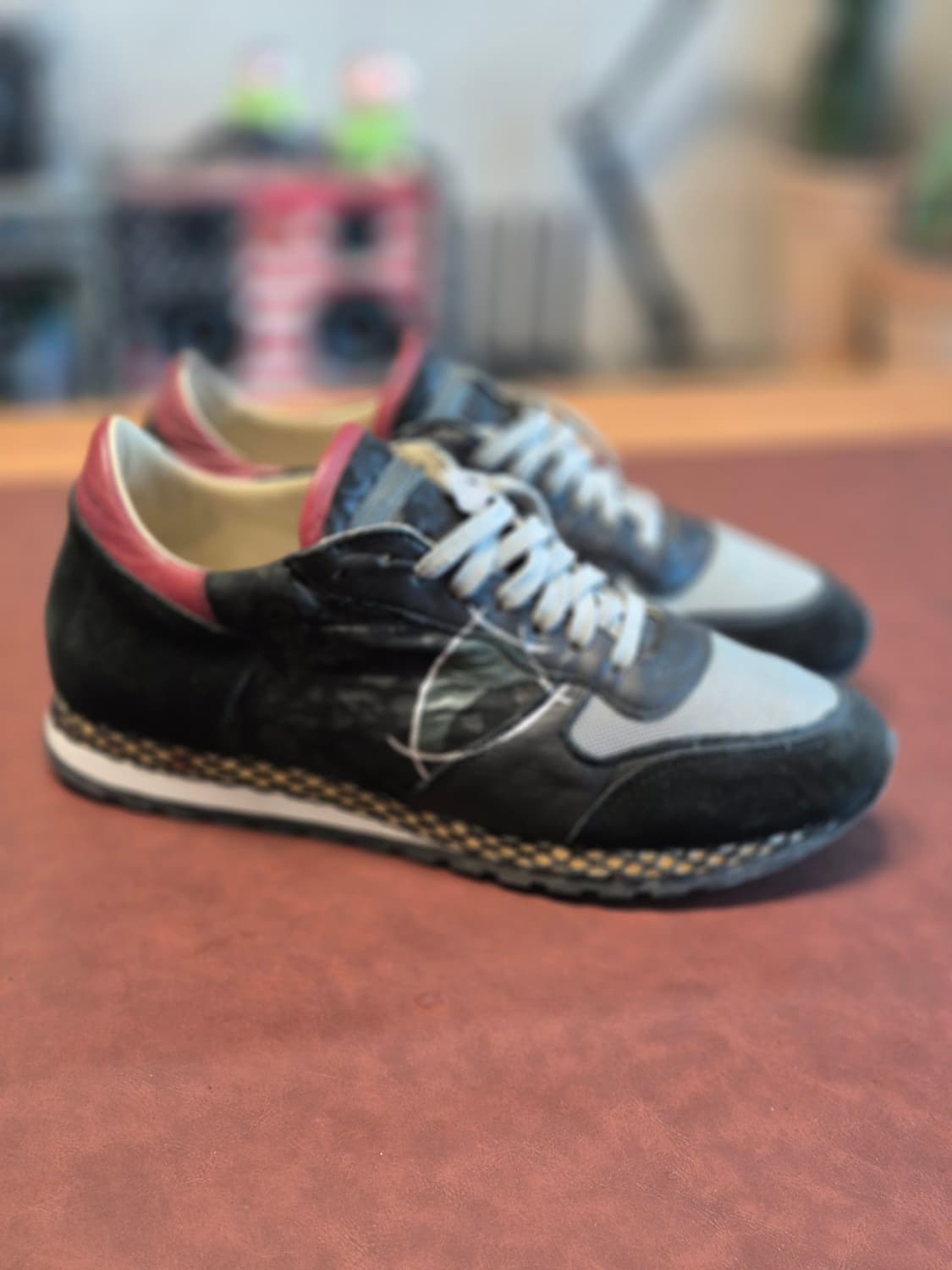 실착용2회255-260(40) 정품 필립모델 스니커즈 상품이미지1