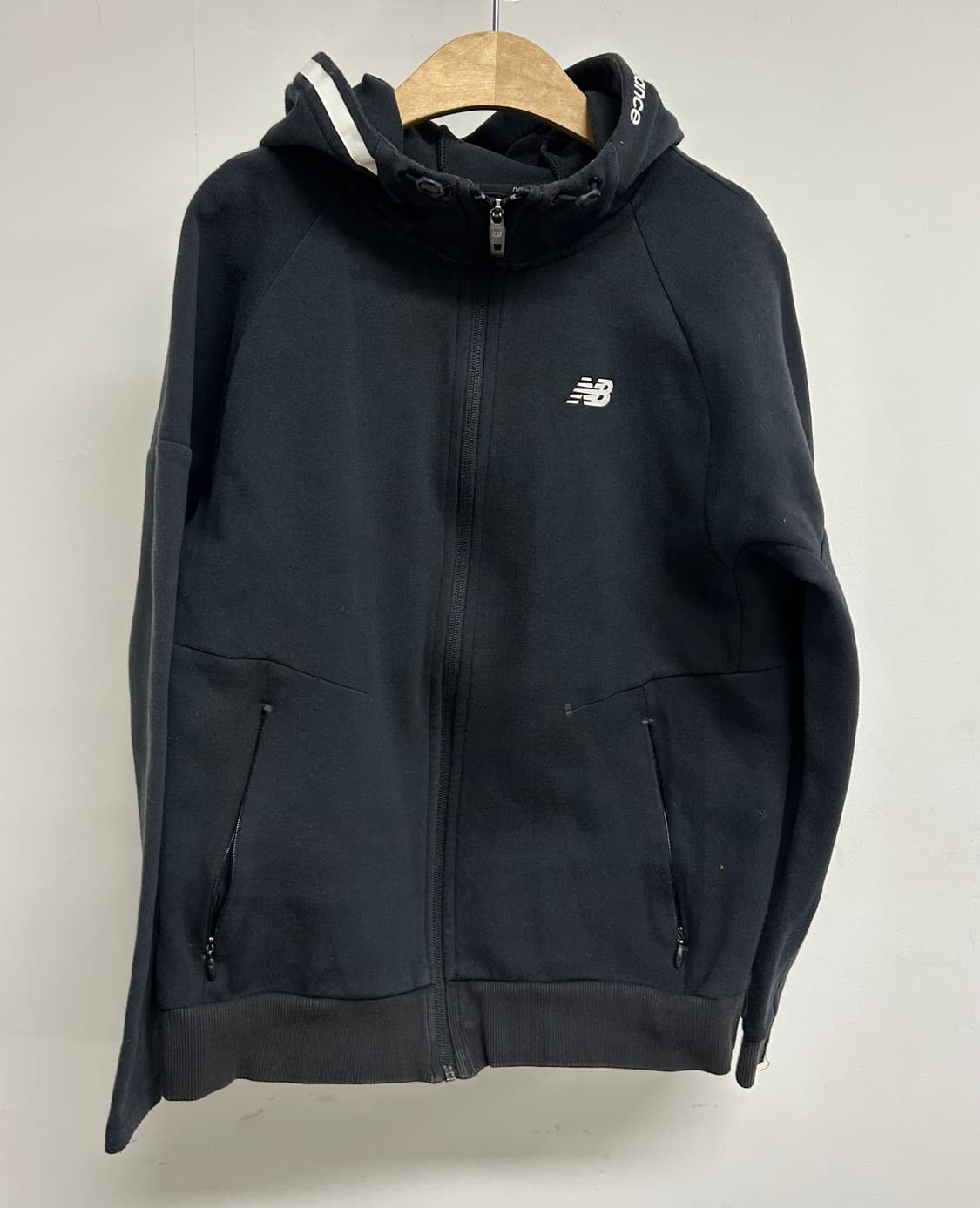 뉴발란스 후드집업 블랙 m 상품이미지1