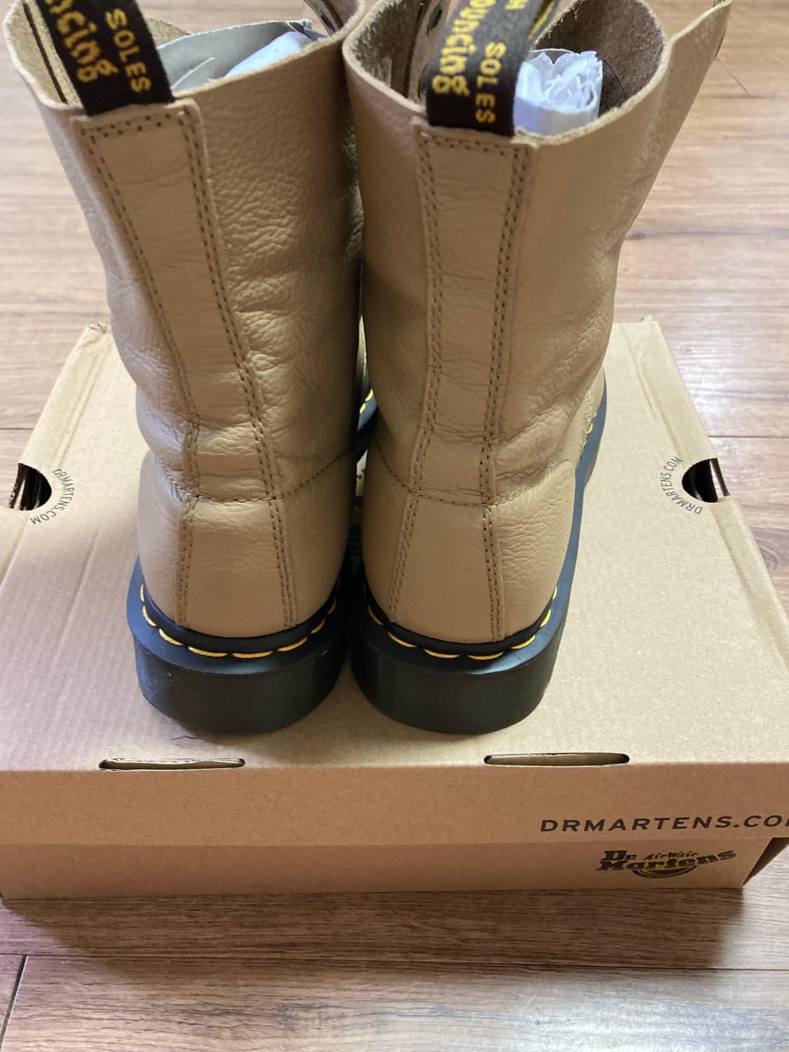 [280] 닥터마틴 1460 파스칼 8홀 부츠 워커 / 사바나 탄 상품이미지2